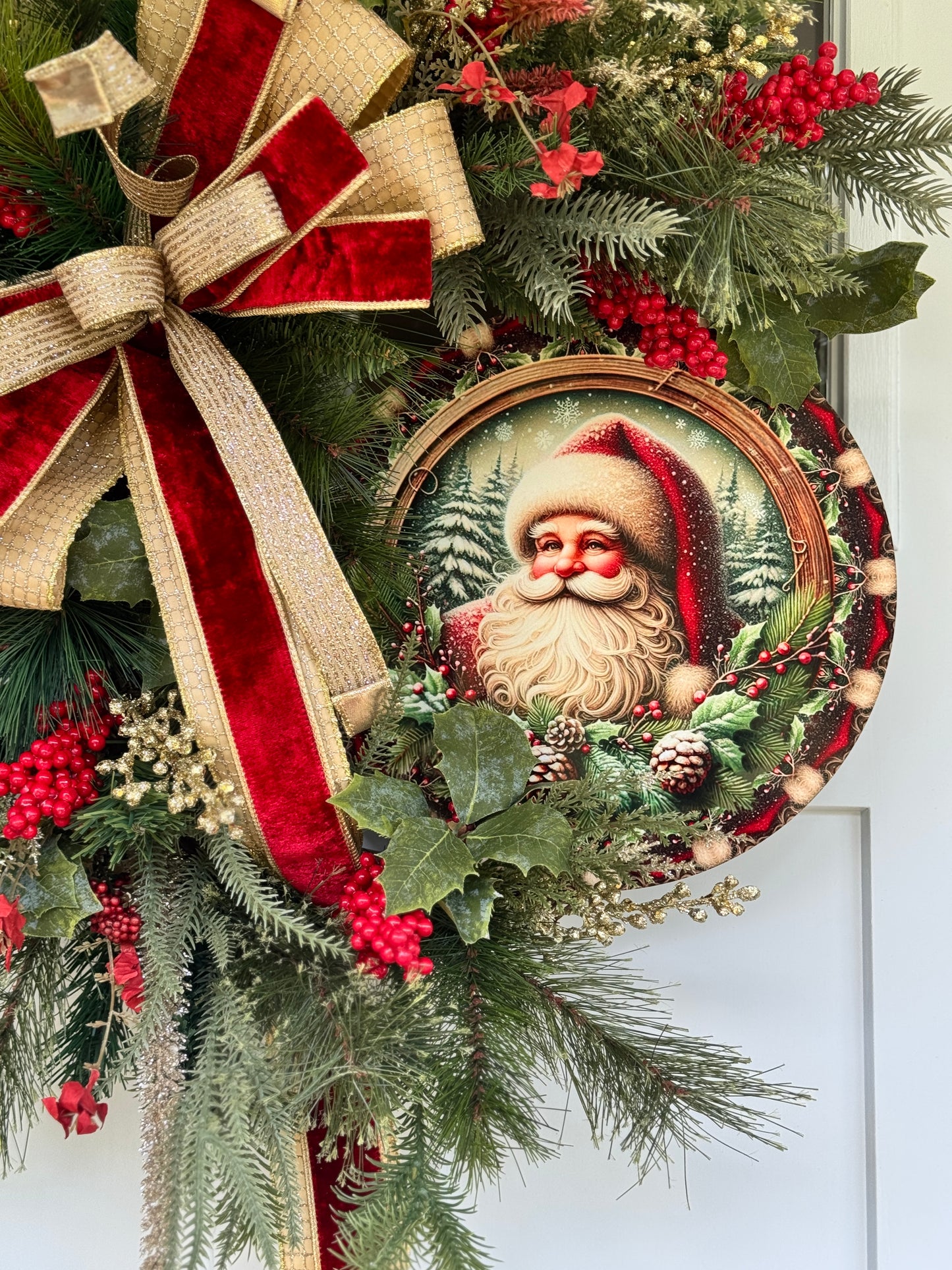 Vintage Inspired Santa Holiday Wreath
