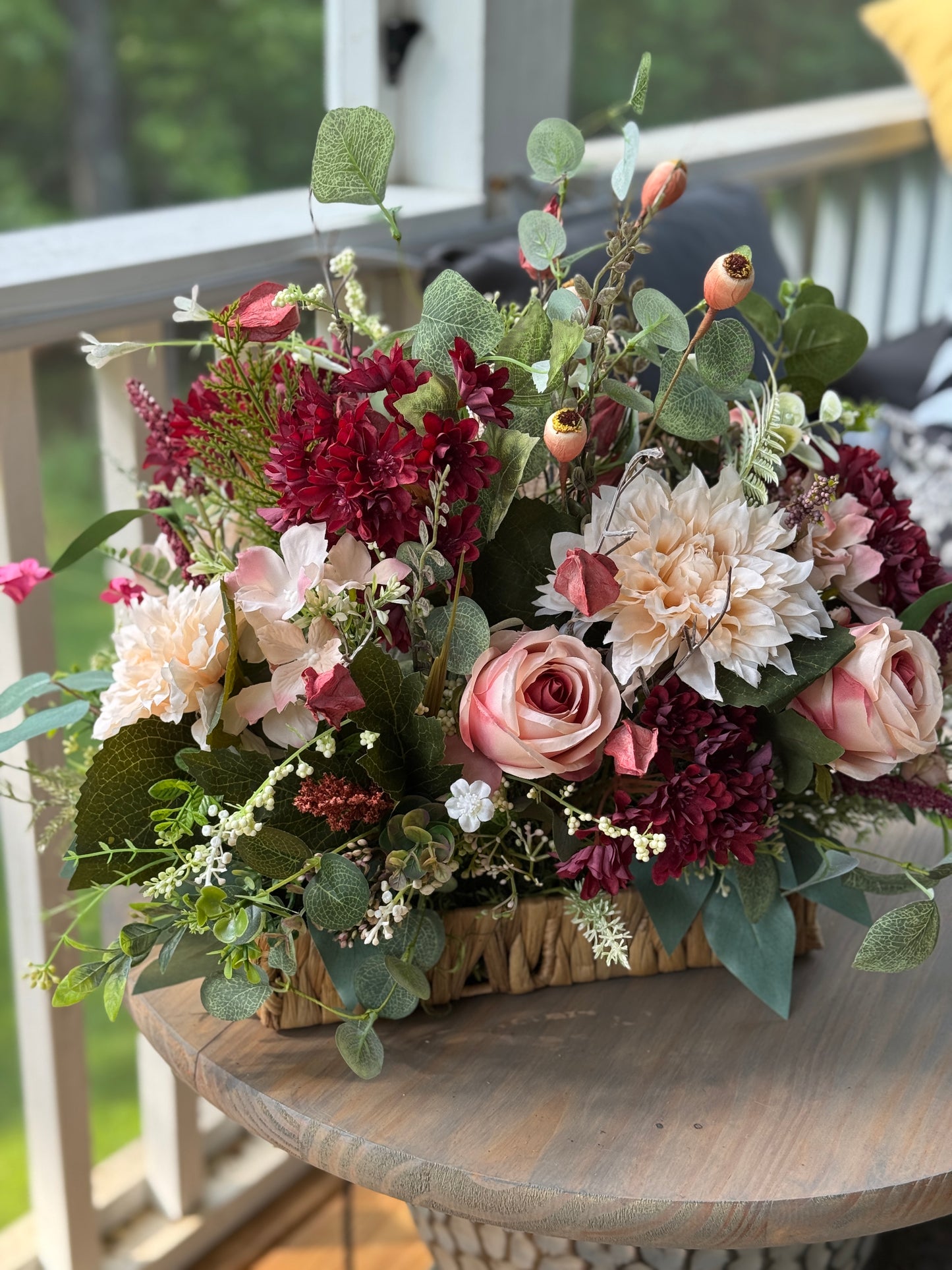Elegant Floral Arrangement Centerpiece