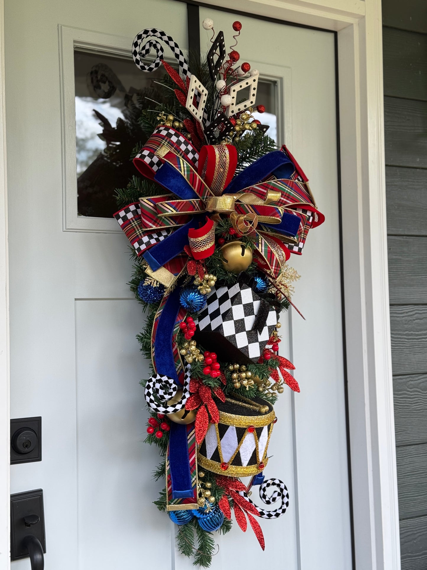 XL Nutcracker Winter/Holiday Swag/Wreath