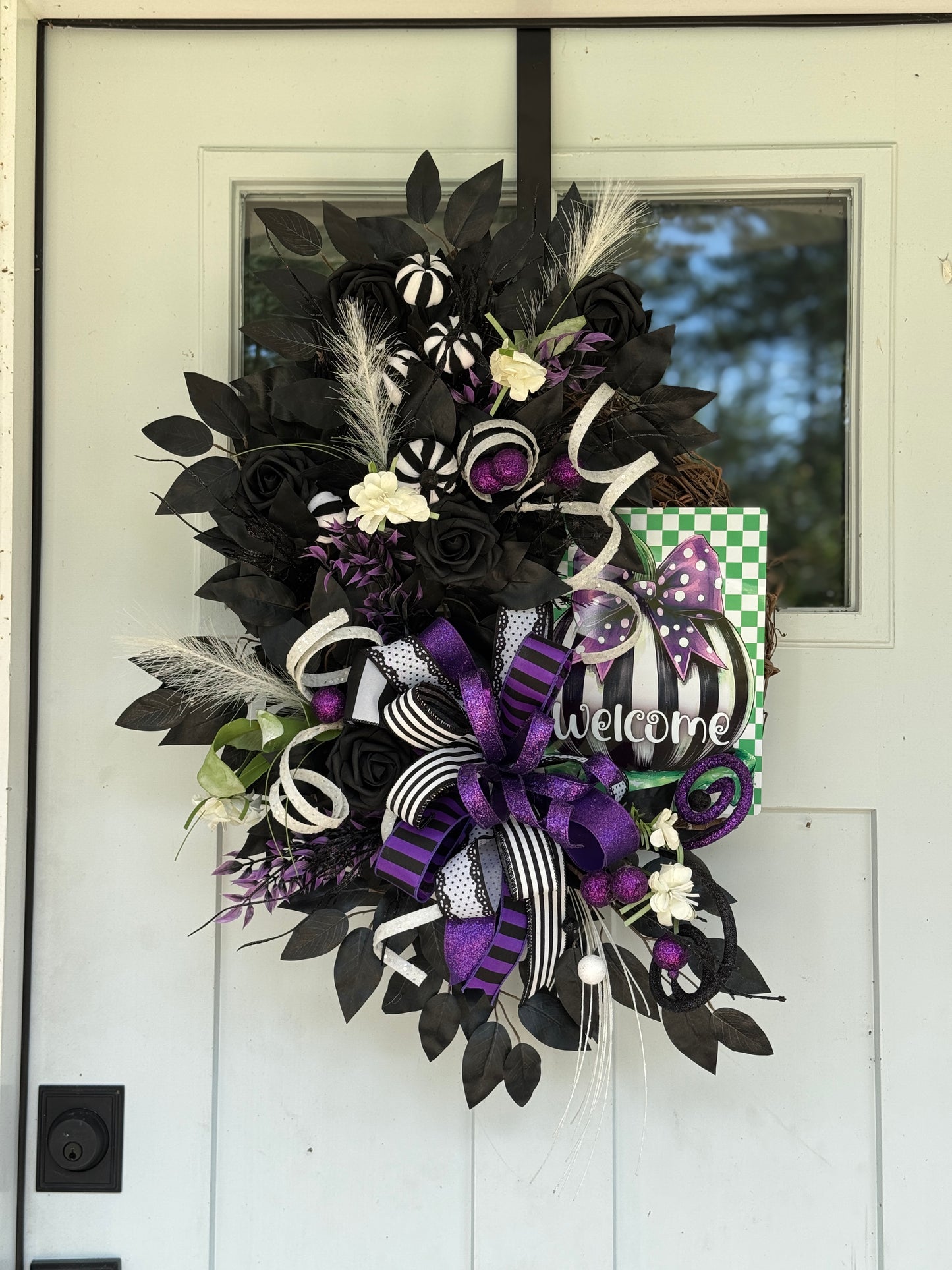 Black and White Pumpkin Halloween Wreath