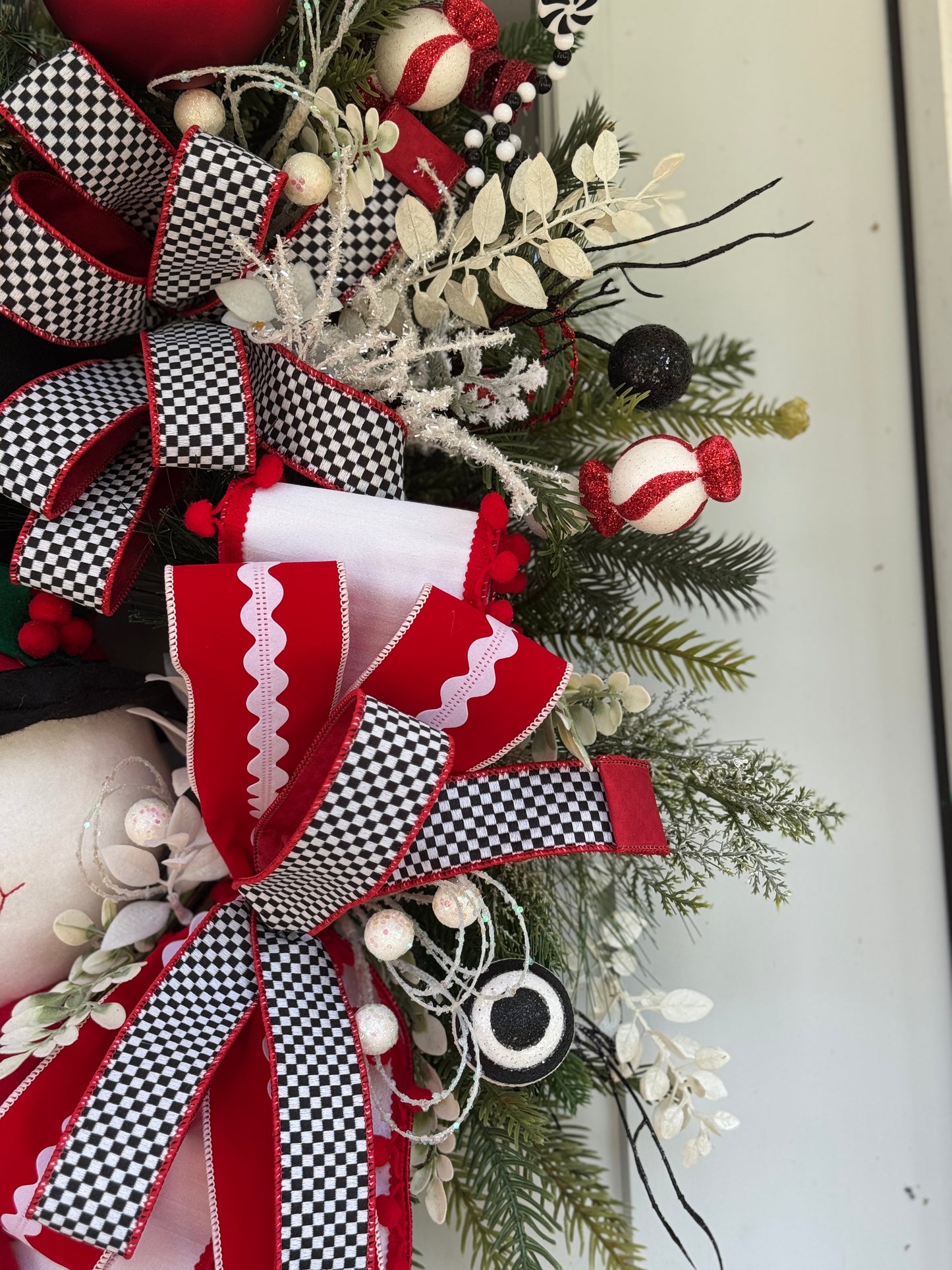 Vibrant Snowman Wreath XL