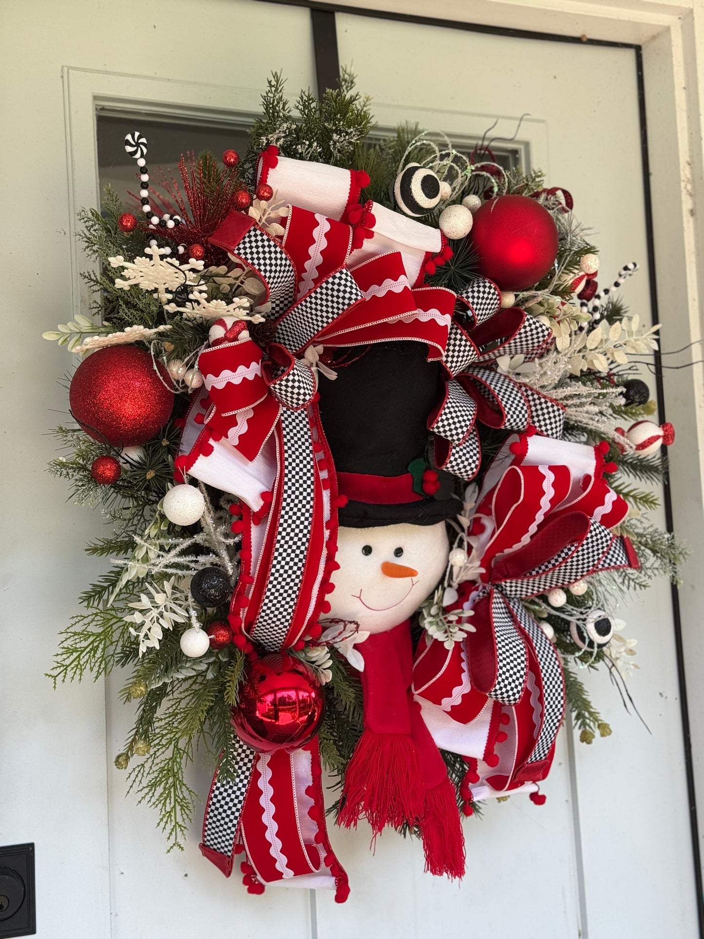 Vibrant Snowman Wreath XL