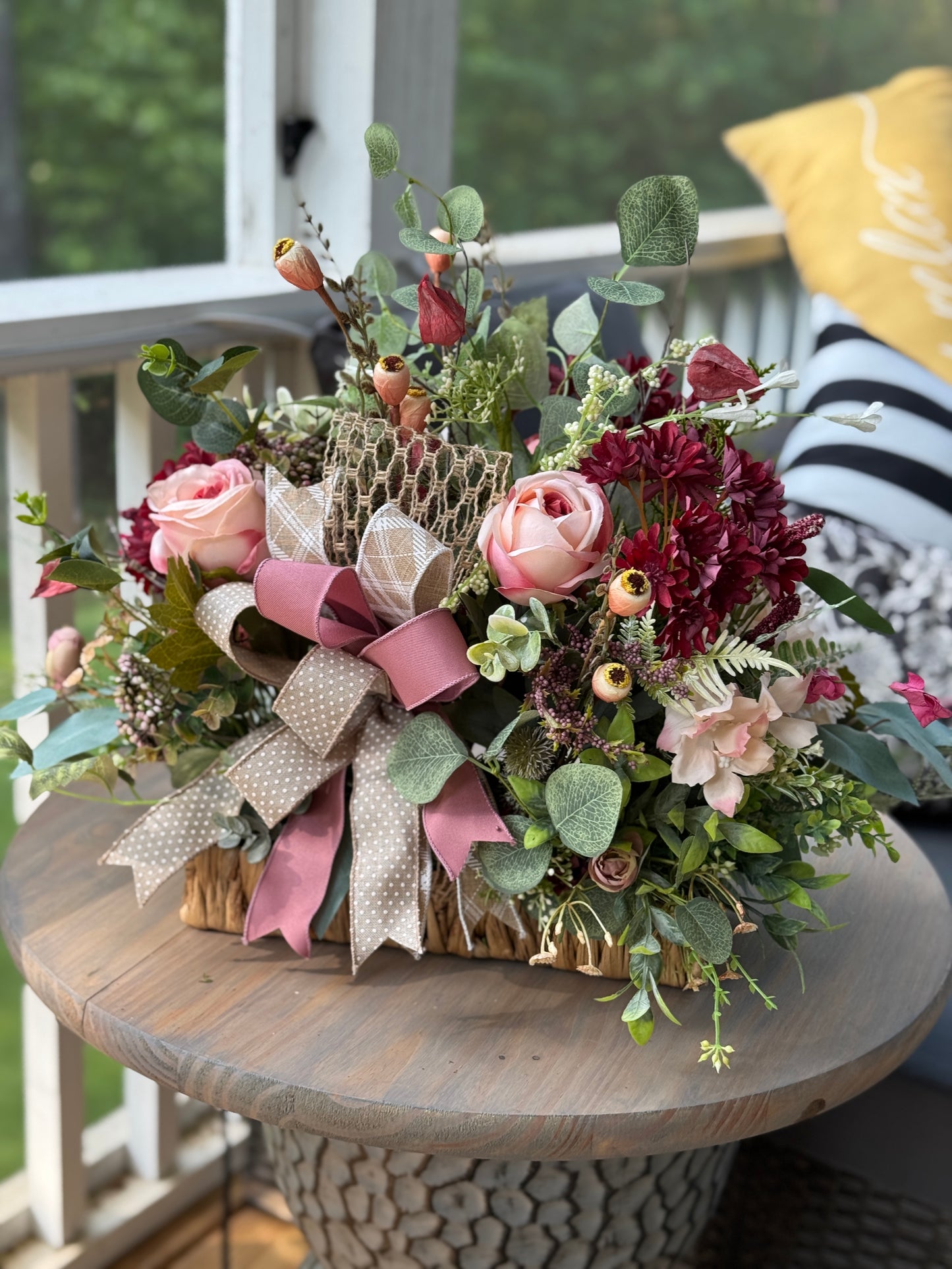 Elegant Floral Arrangement Centerpiece