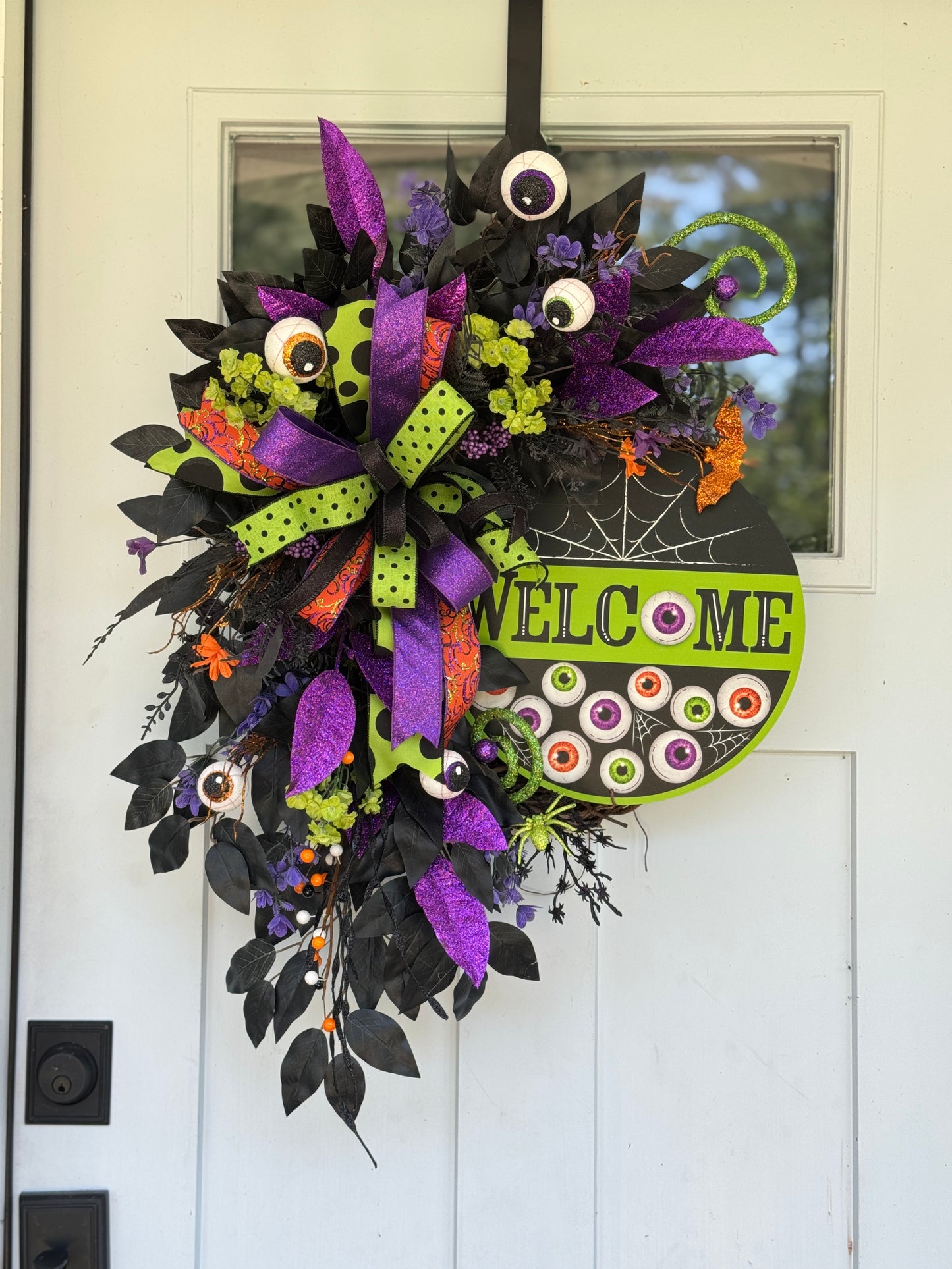 Eyeball Halloween Welcome Wreath