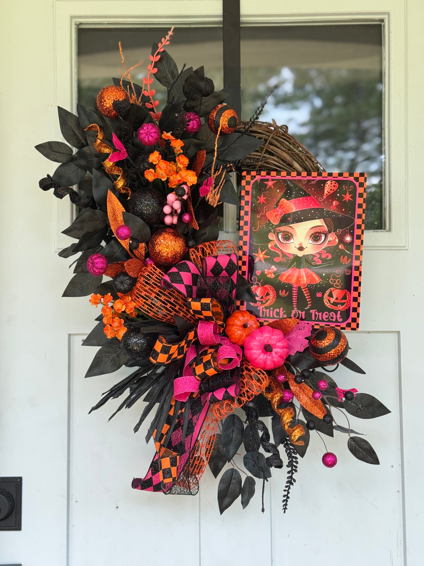 Trick or Treat Halloween Themed Wreath