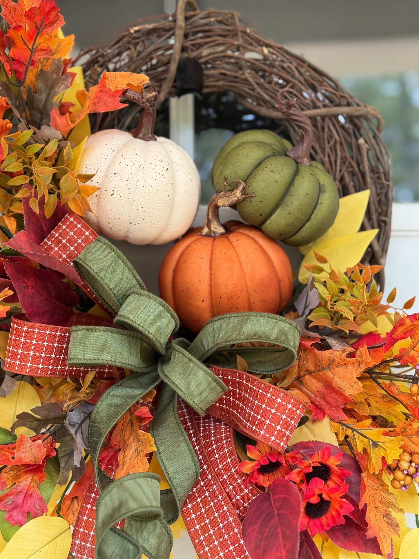 Stacked Pumpkins Autumn Wreath