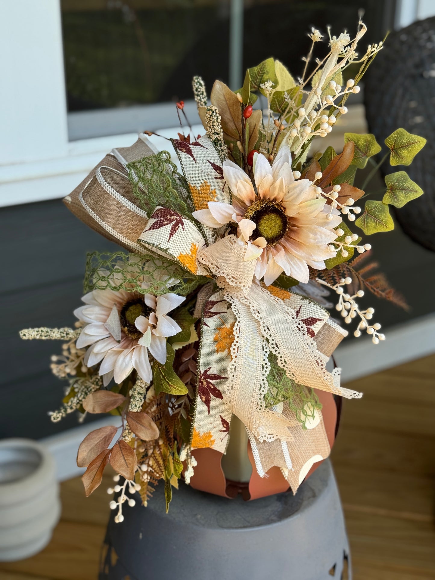 Elegant Pumpkin Floral Arrangement Centerpiece