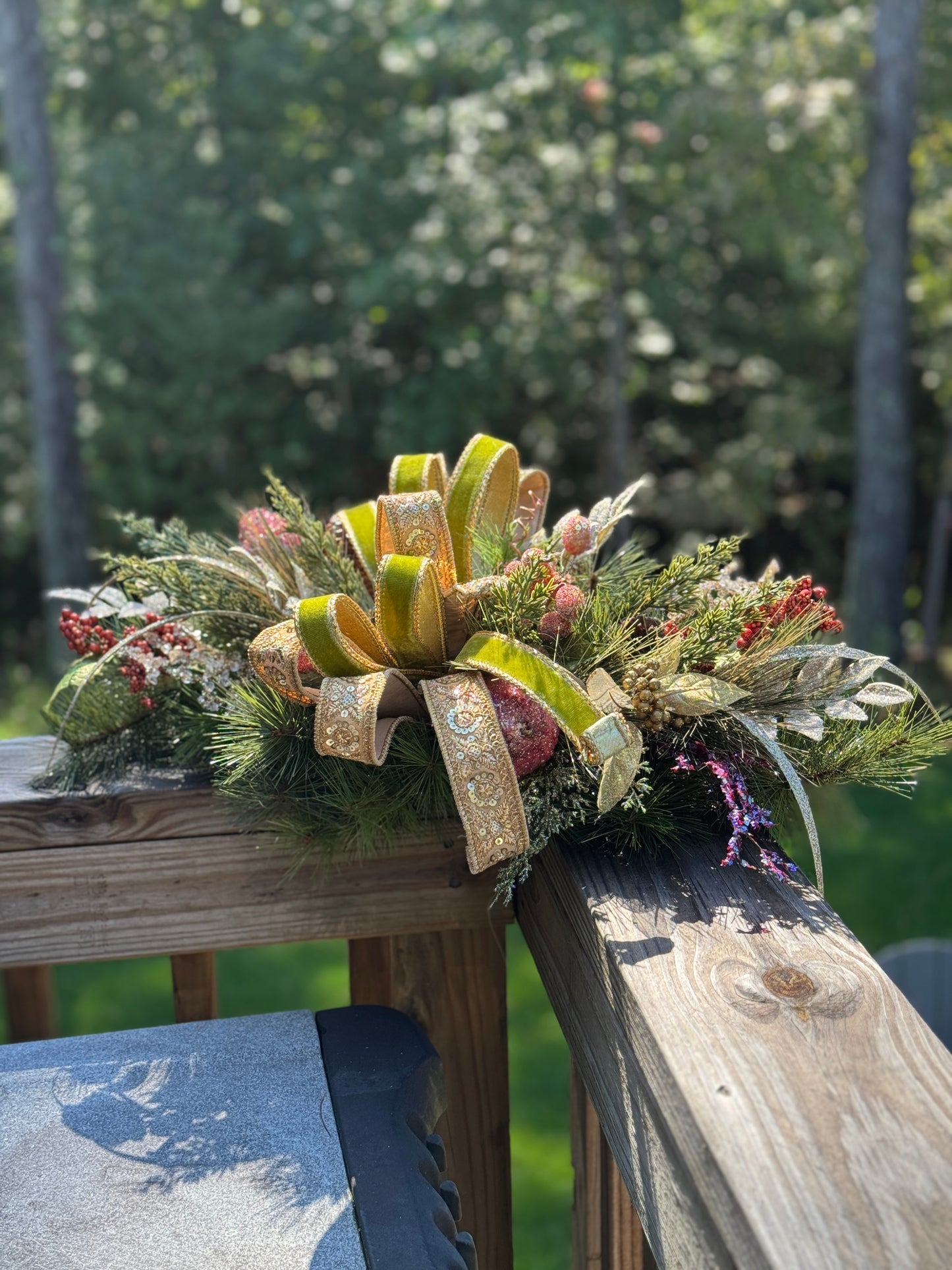 Traditional Williamsburg Floral Arrangement