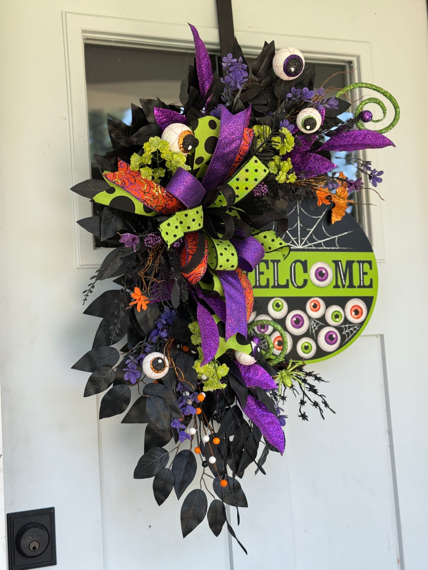 Eyeball Halloween Welcome Wreath