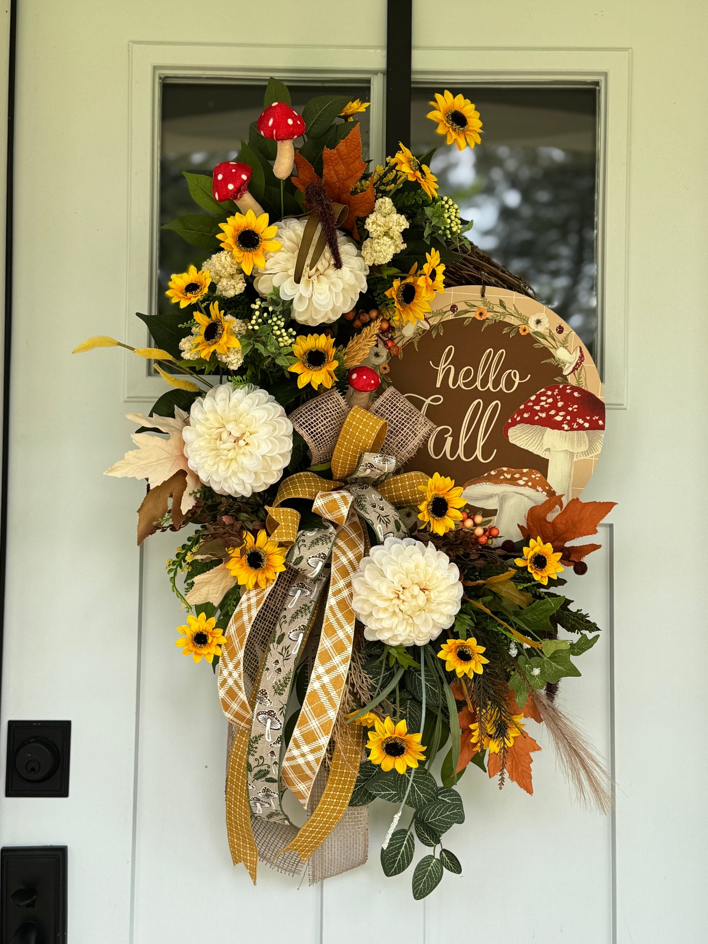 Mushroom Hello Fall Wreath