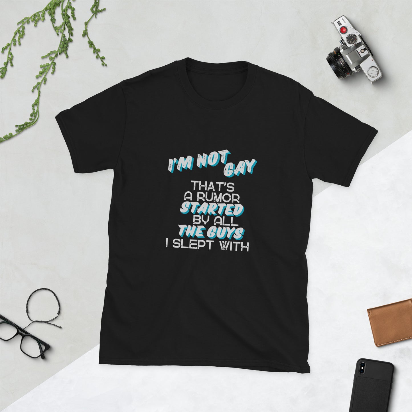 I’m not gay that’s a rumor Short-Sleeve Unisex T-Shirt
