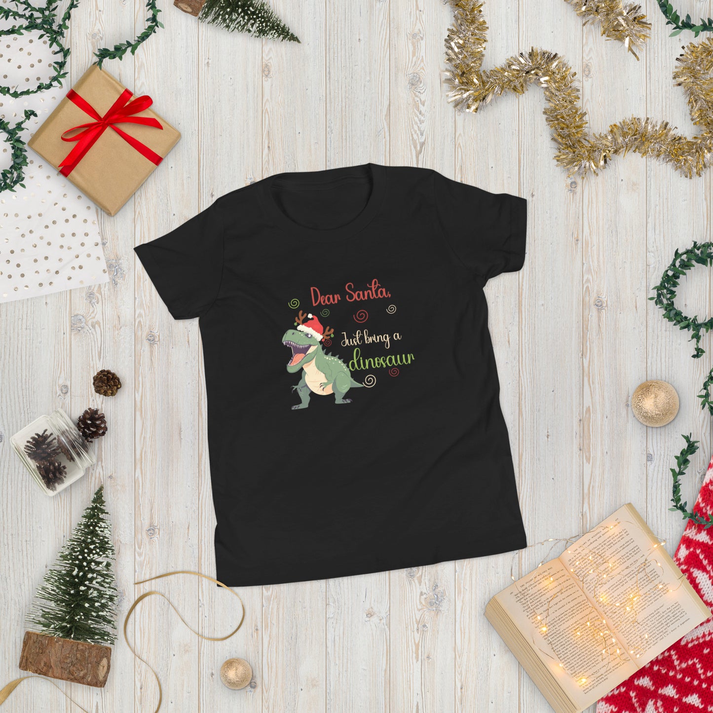 Bring dinosaur youth Youth Short Sleeve T-Shirt