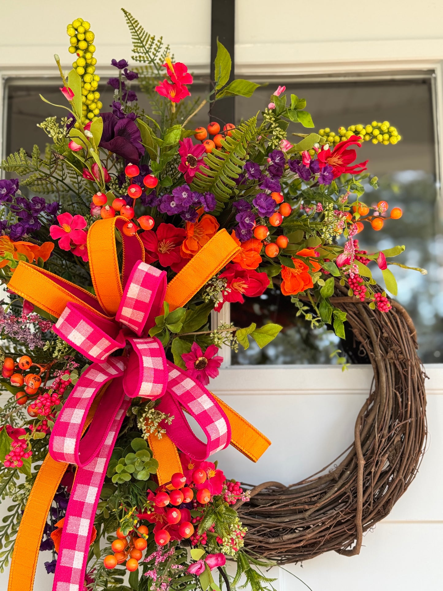 Vibrant Multi-Toned Floral Wreath