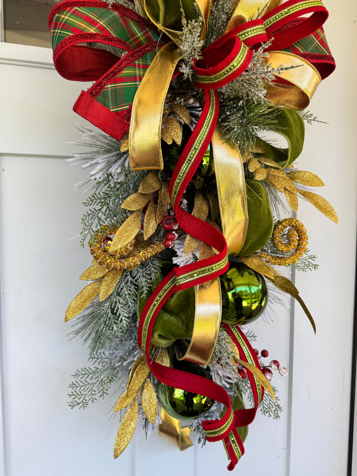 Bold Metallic Winter/Christmas Wreath