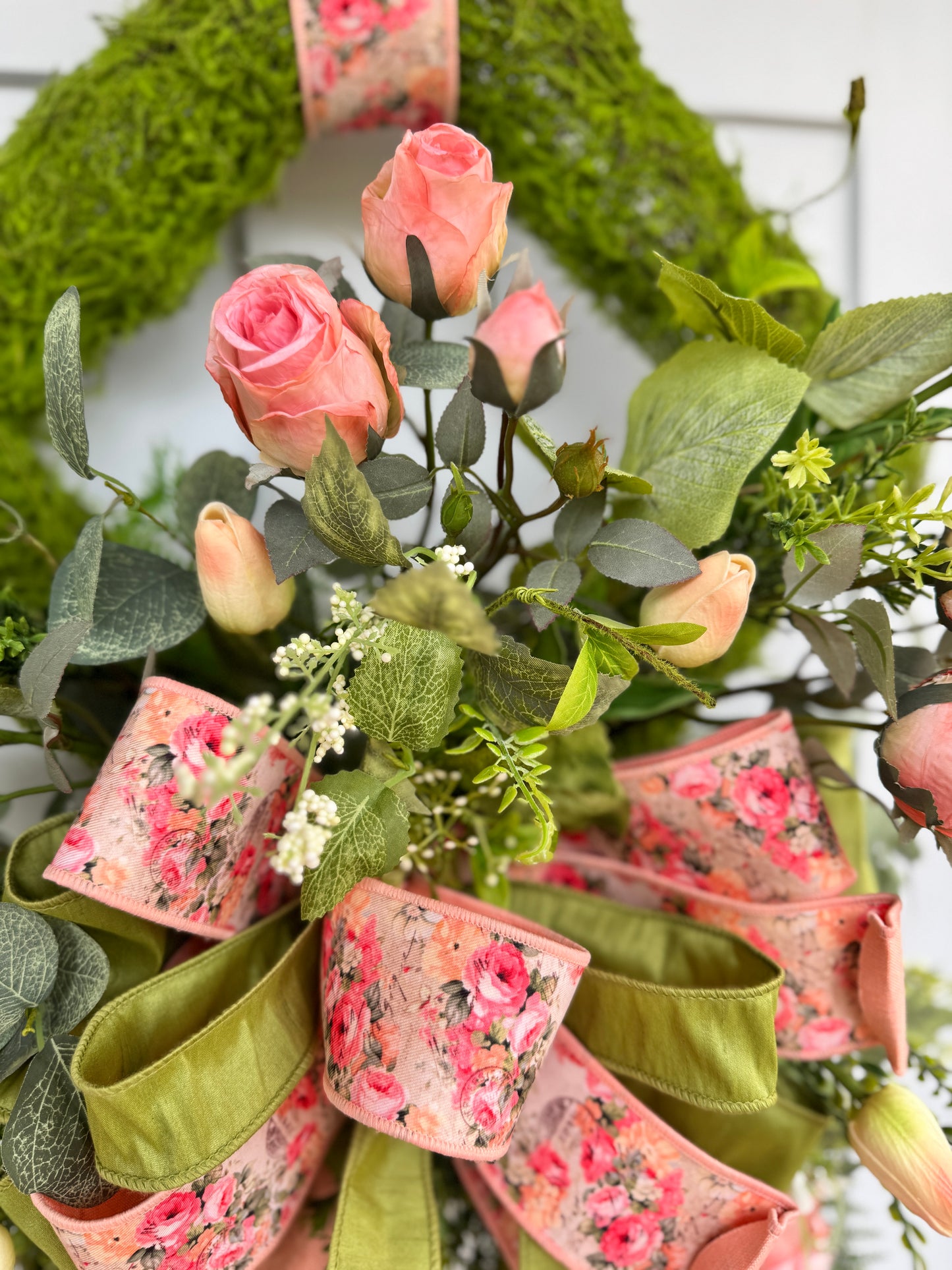 Elegant Rose and Tulip Moss Wreath