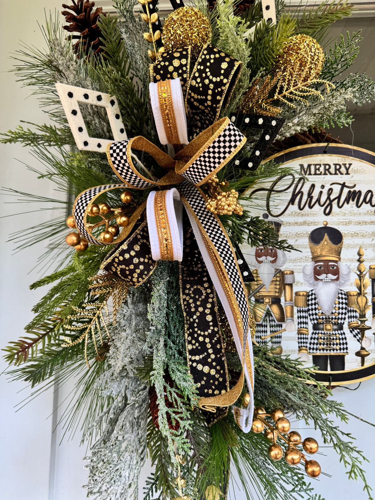 Nutcracker Elegance Wreath