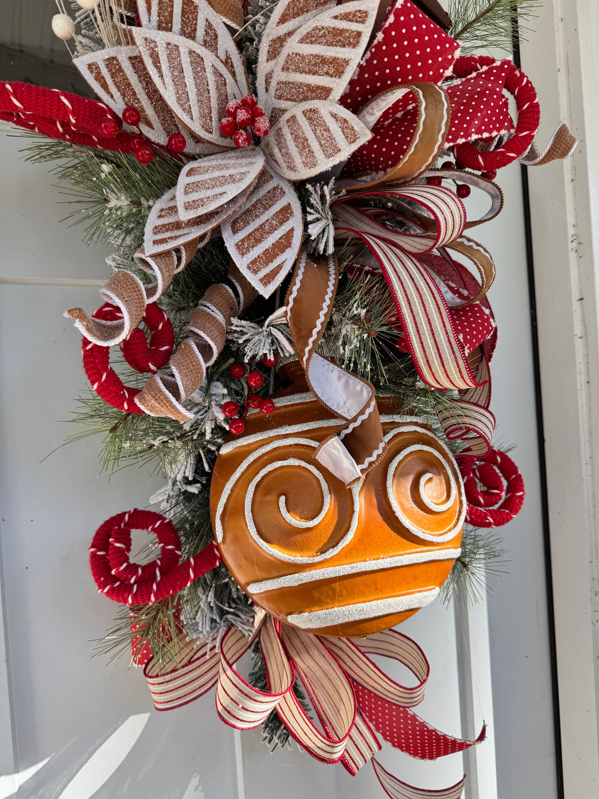 Gingerbread Teardrop Wreath