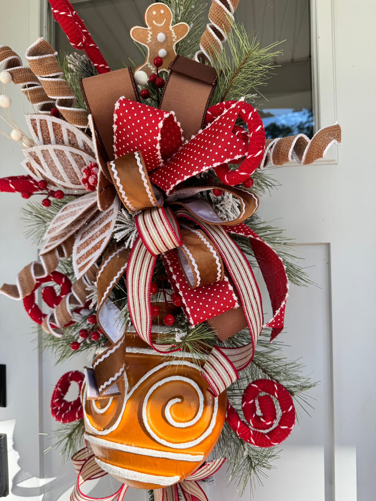 Gingerbread Teardrop Wreath