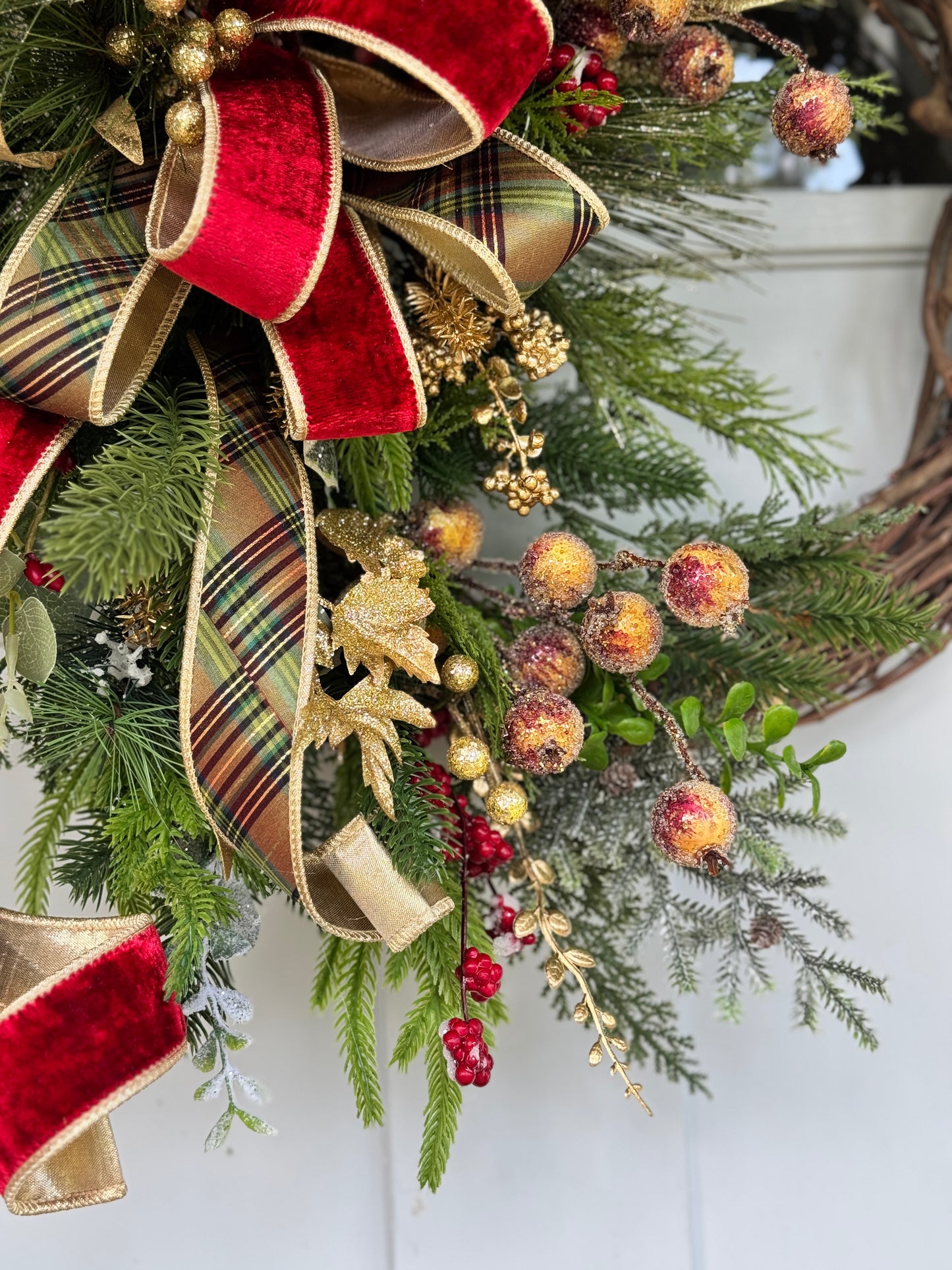 Classic Williamsburg Wreath