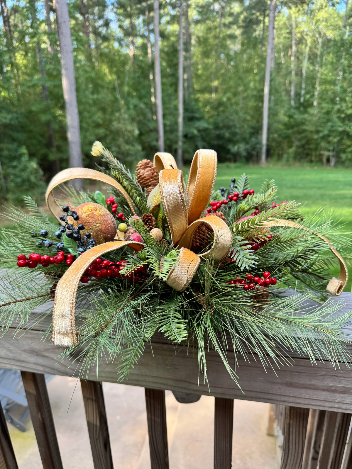 Williamsburg Traditional Winter/Holiday Centerpiece