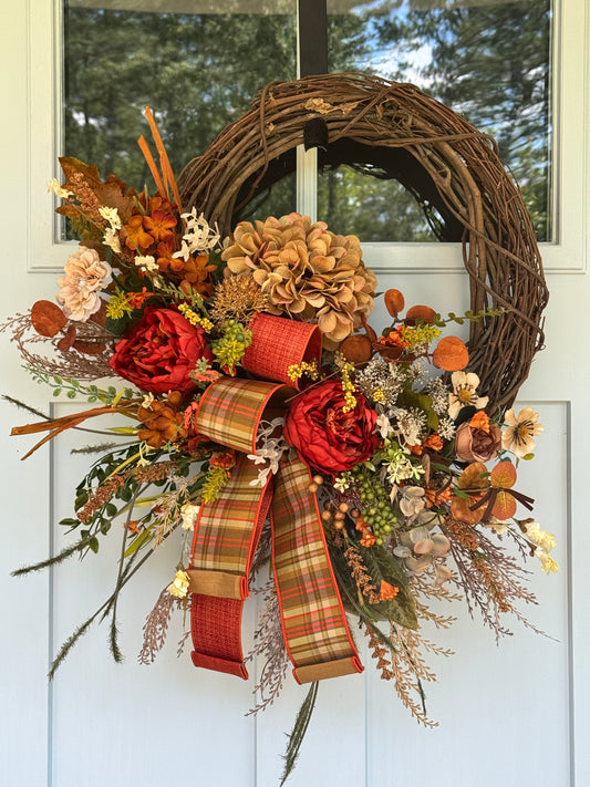 Hearth & Hollow Grapevine Wreath