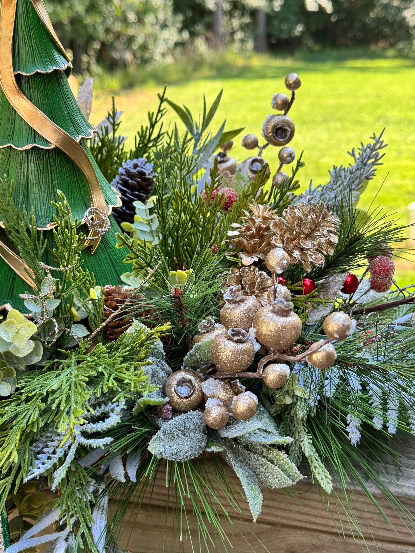 Elegant Christmas Tree Arrangement with Bejeweled Ribbon