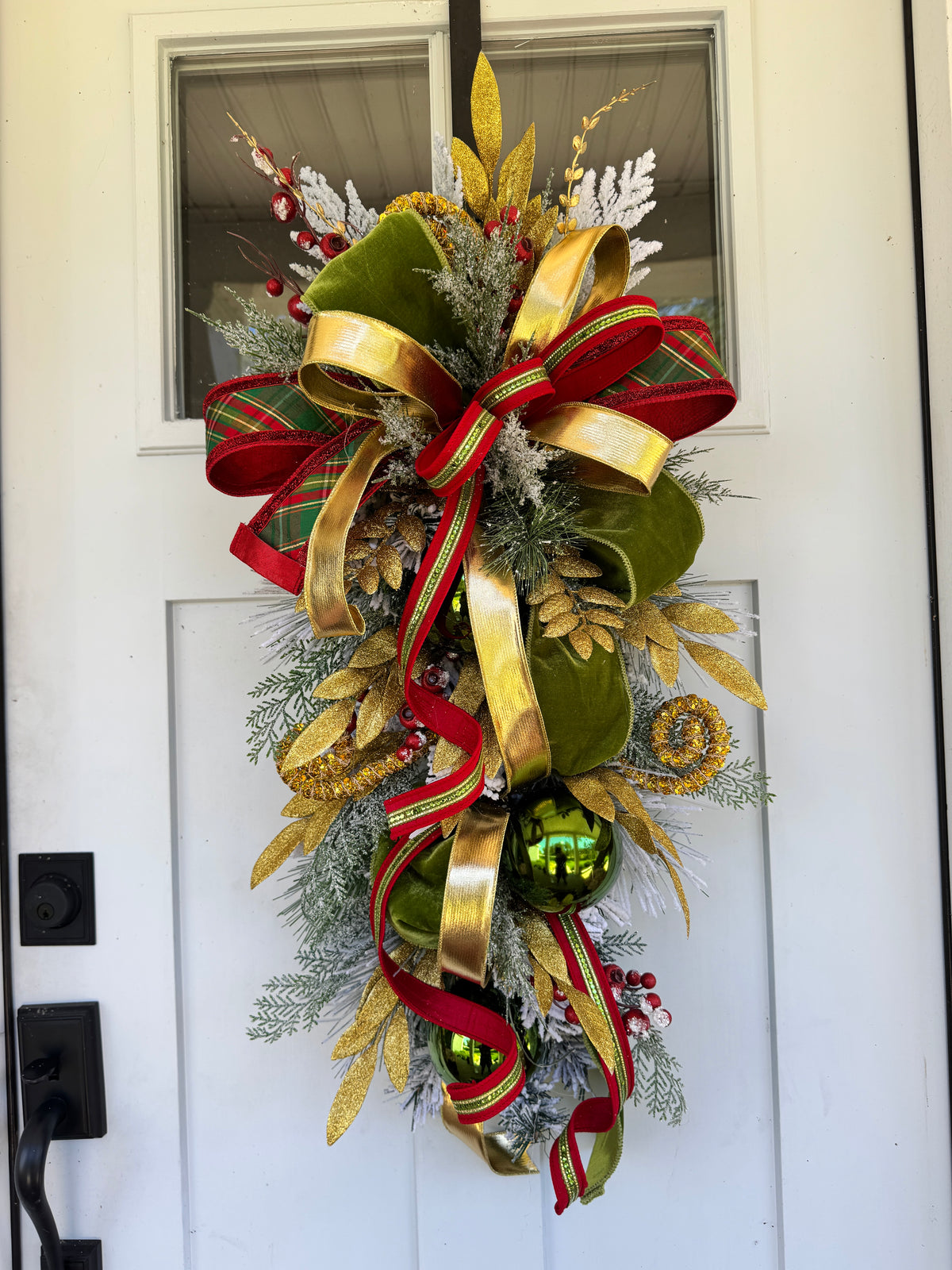 Bold Metallic Winter/Christmas Wreath
