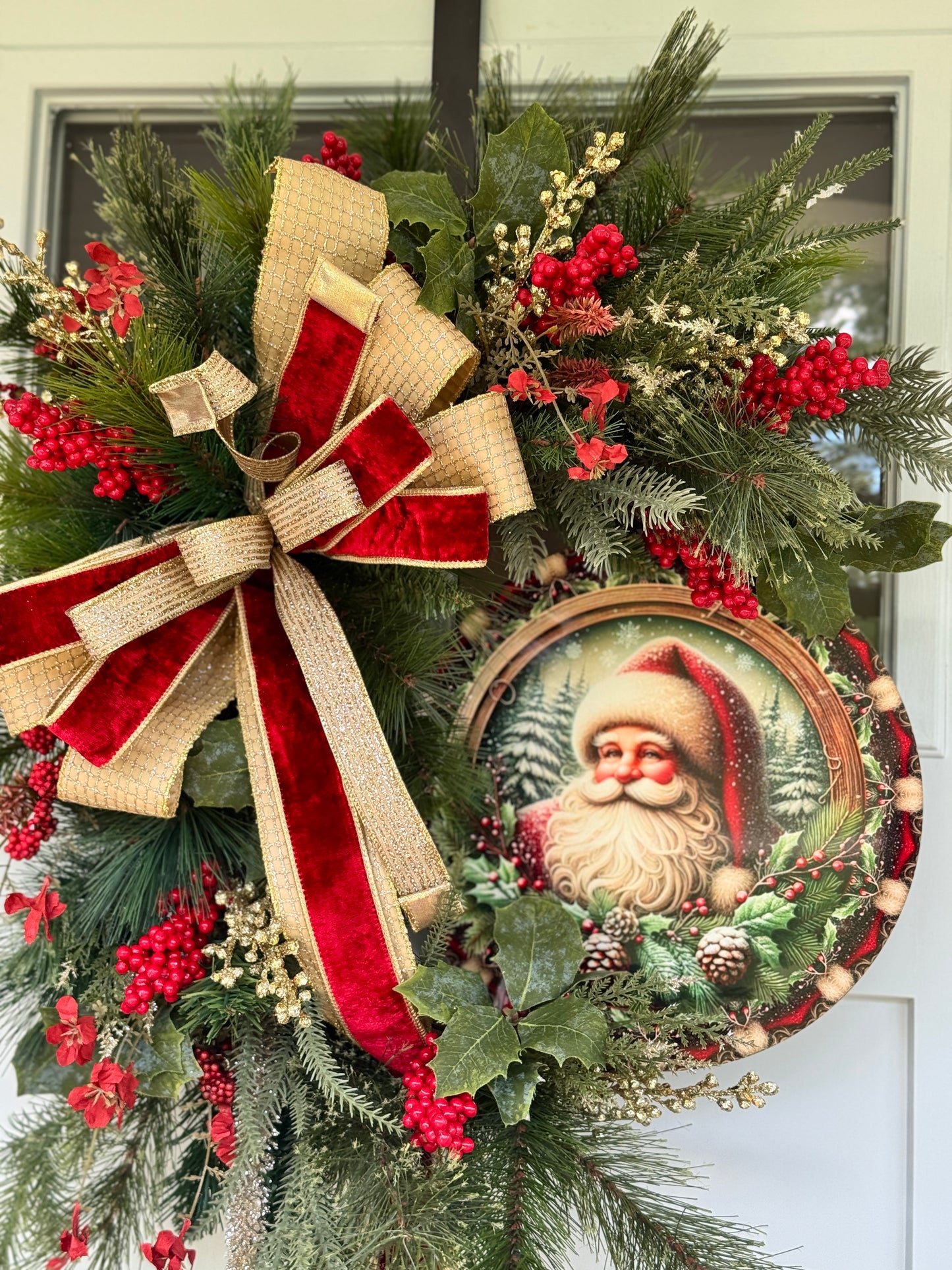 Vintage Inspired Santa Holiday Wreath