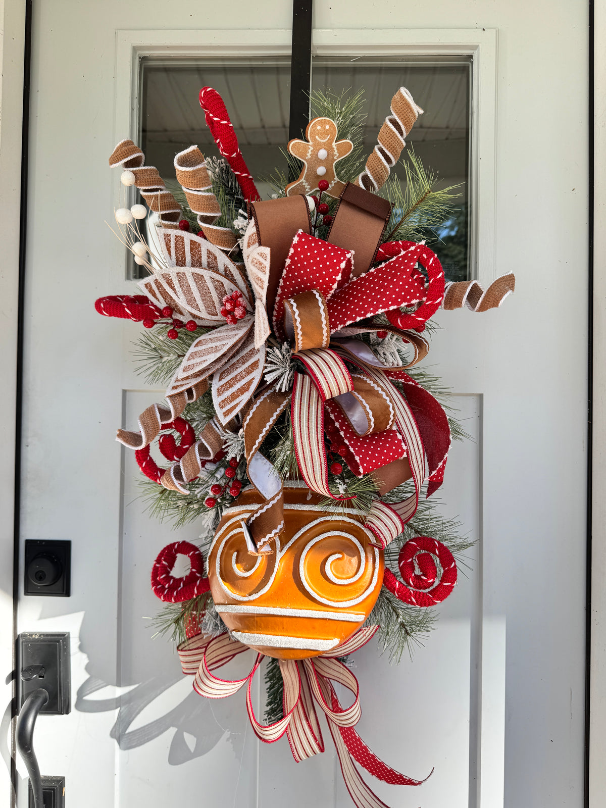 Gingerbread Teardrop Wreath