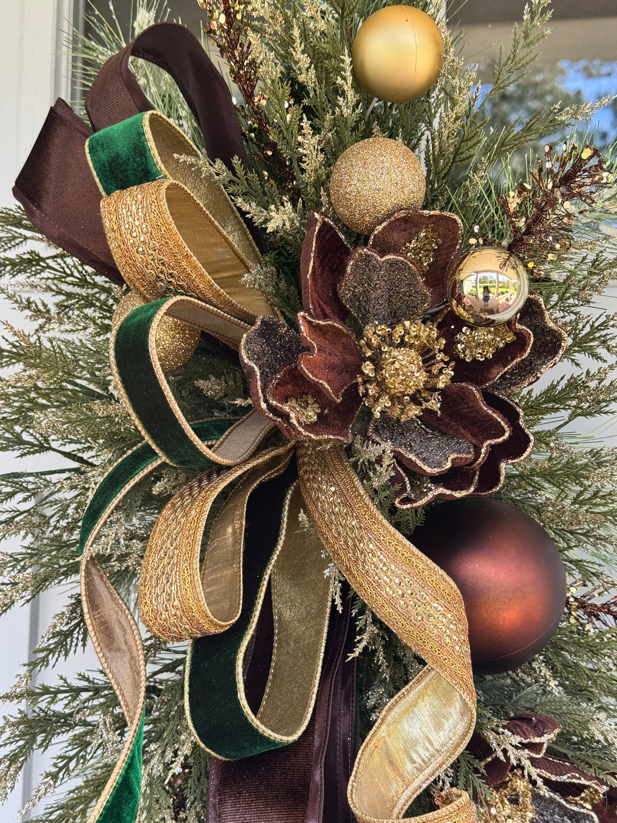 Chocolate Brown & Gold Winter Wreath