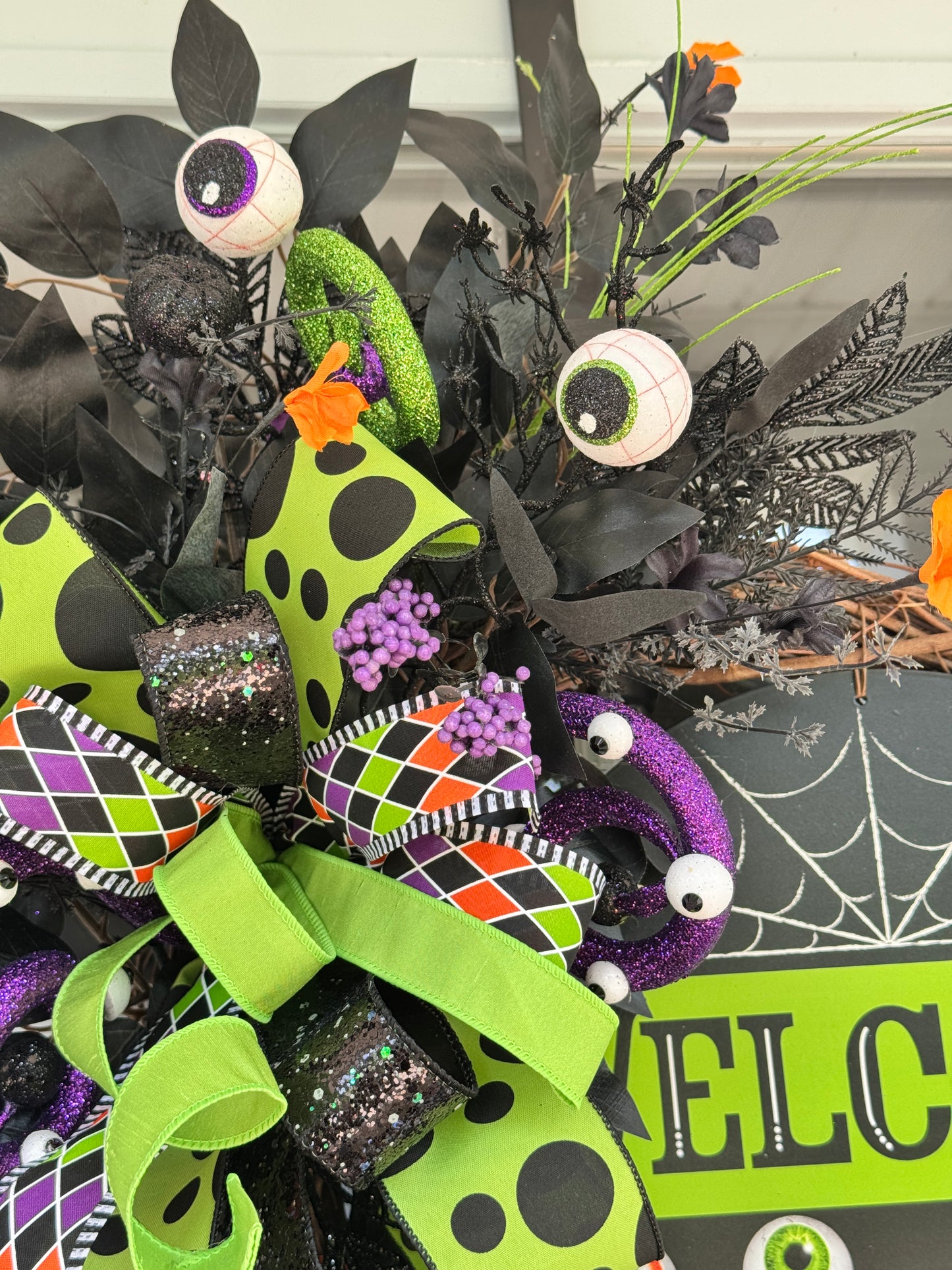 “Eye See You” Spooky Welcome Wreath