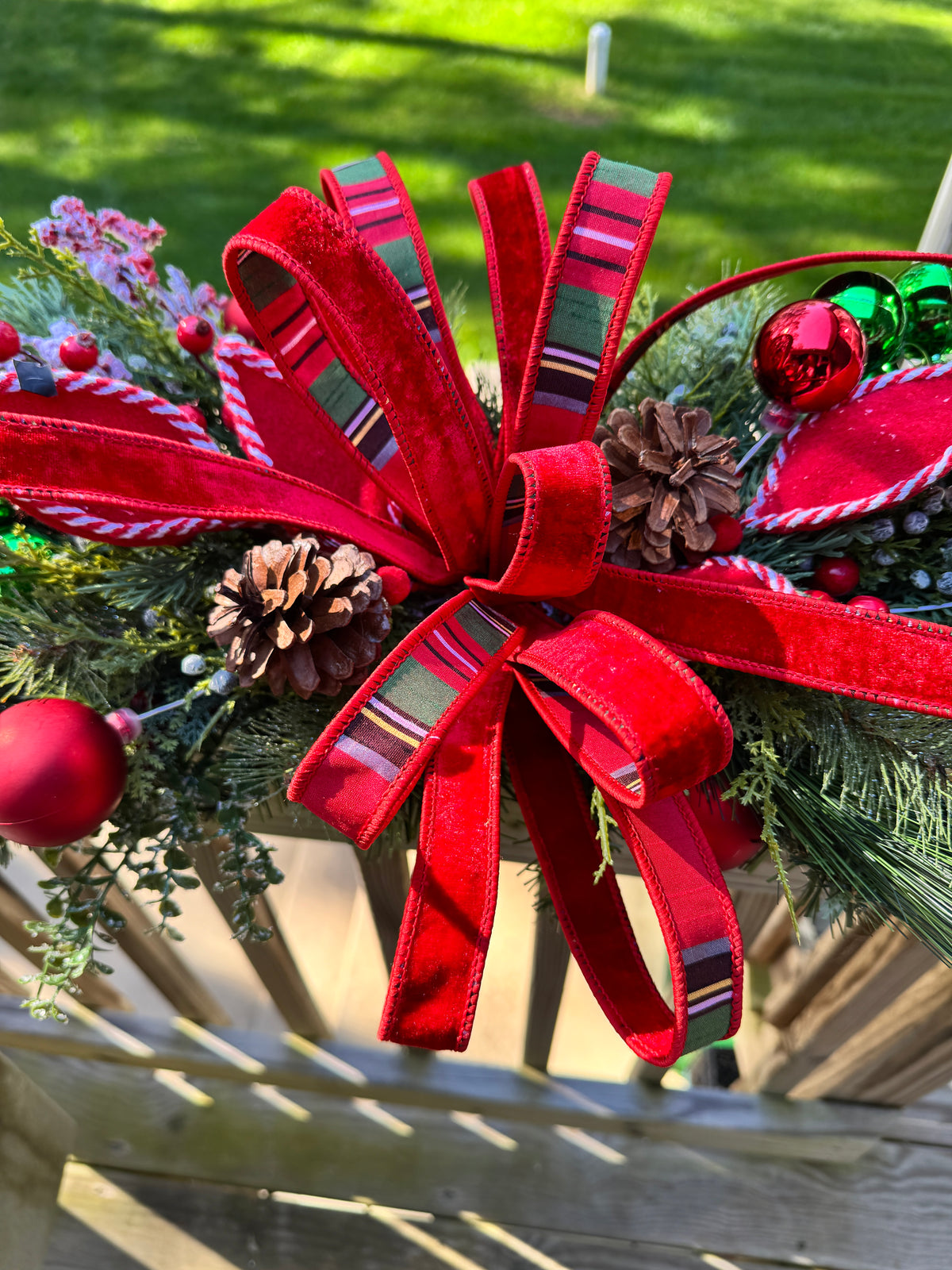 Christmas Pine Cedar Centerpiece Swag