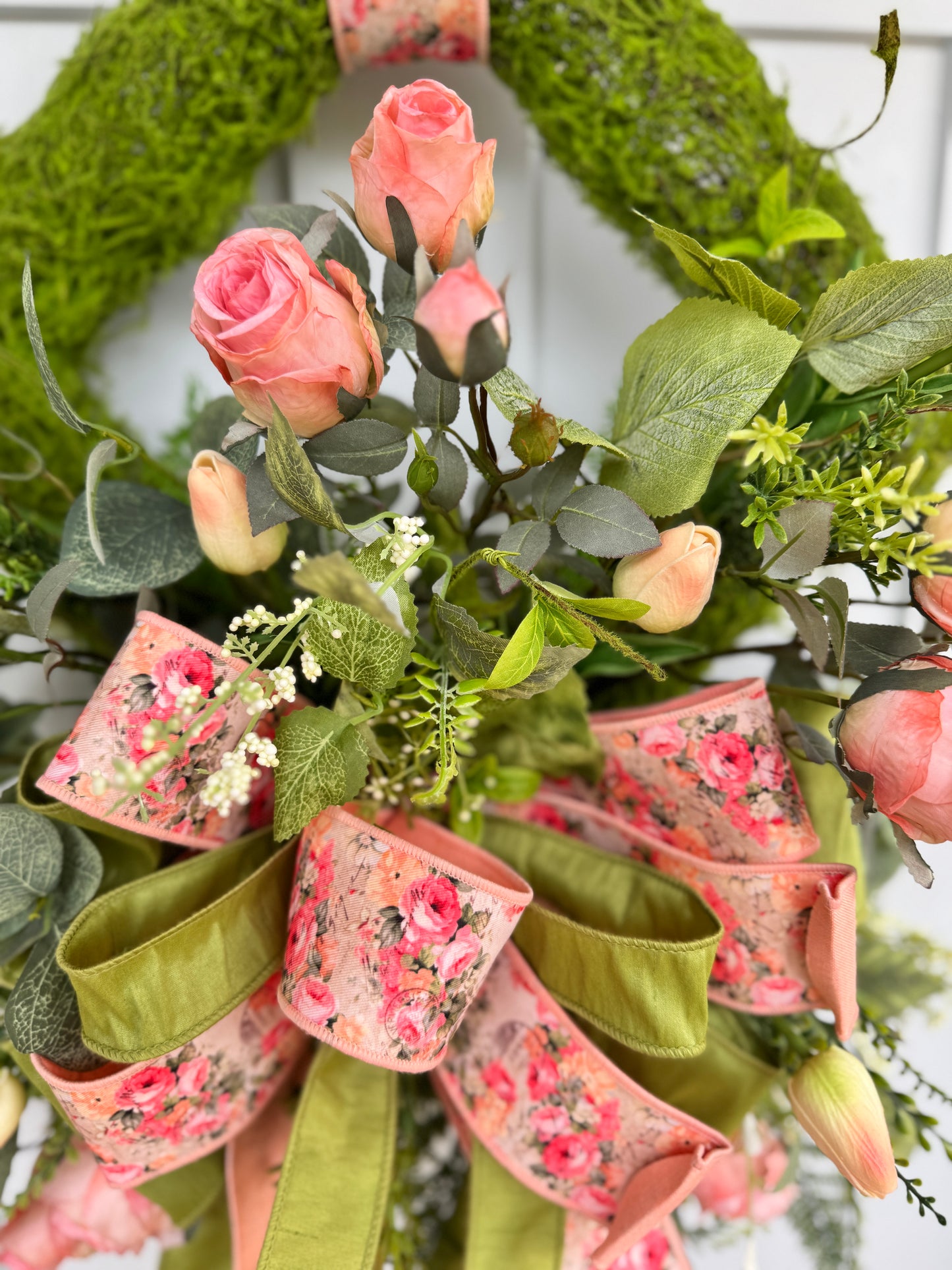 Elegant Rose and Tulip Moss Wreath
