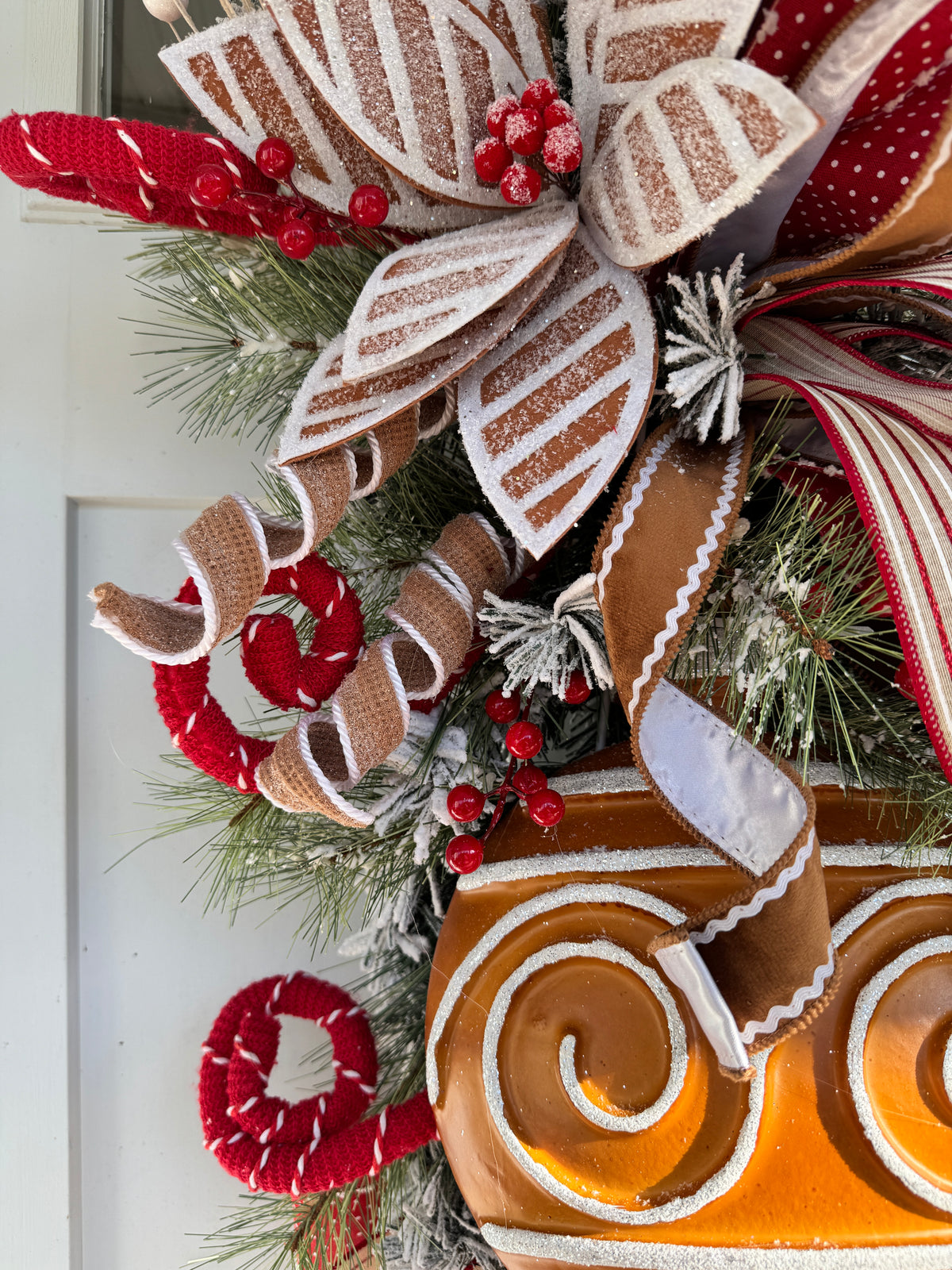 Gingerbread Teardrop Wreath