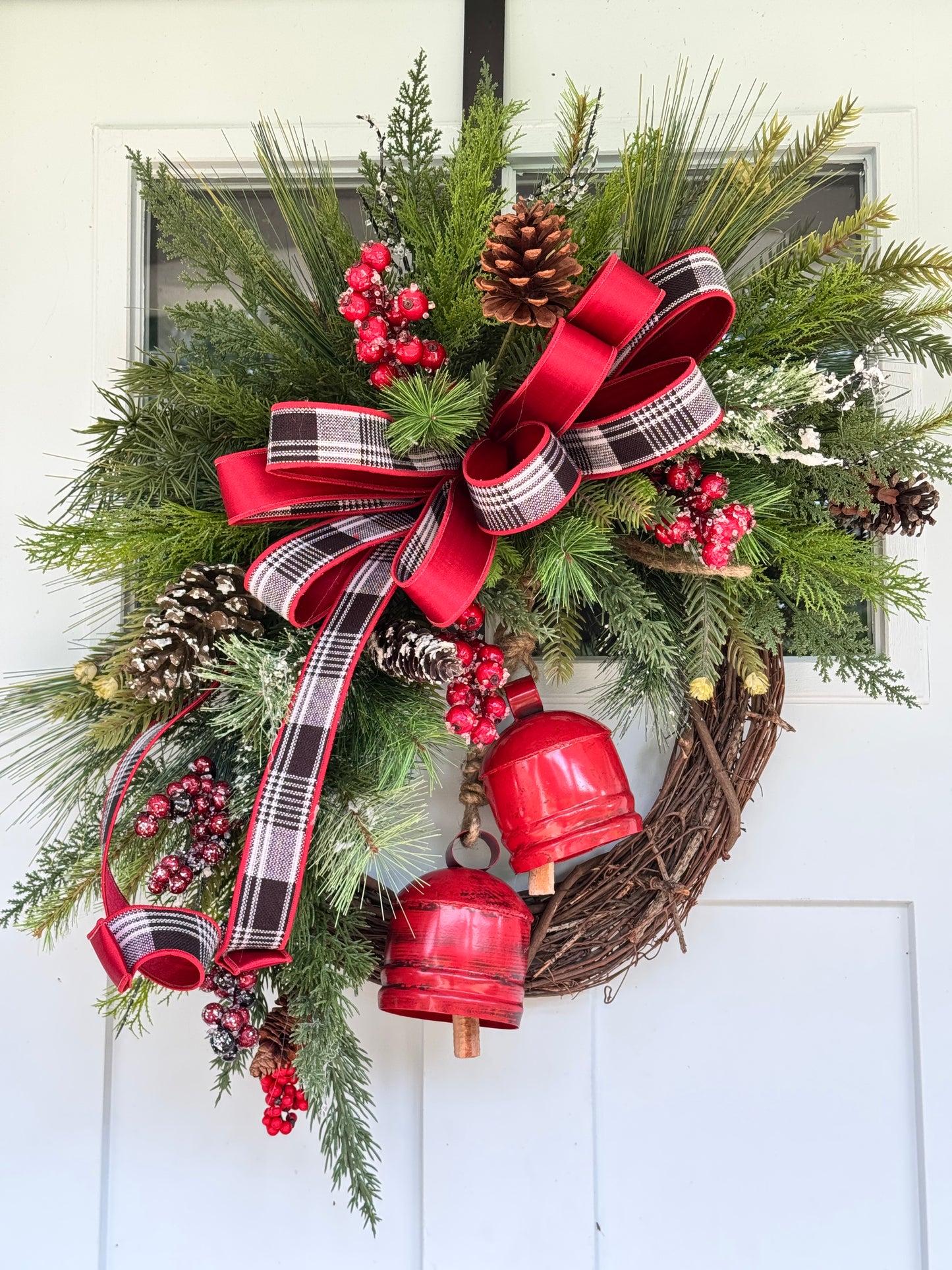 All Season Traditional Winter Wreath