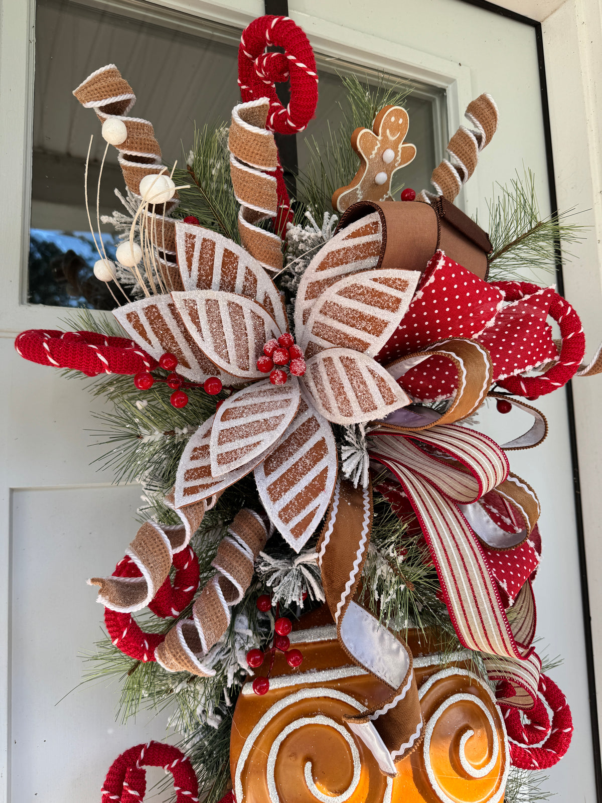 Gingerbread Teardrop Wreath