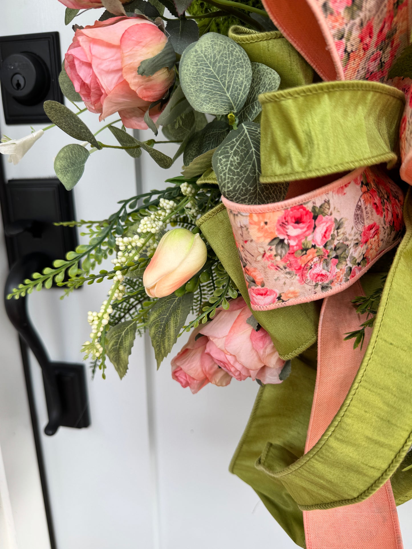 Elegant Rose and Tulip Moss Wreath