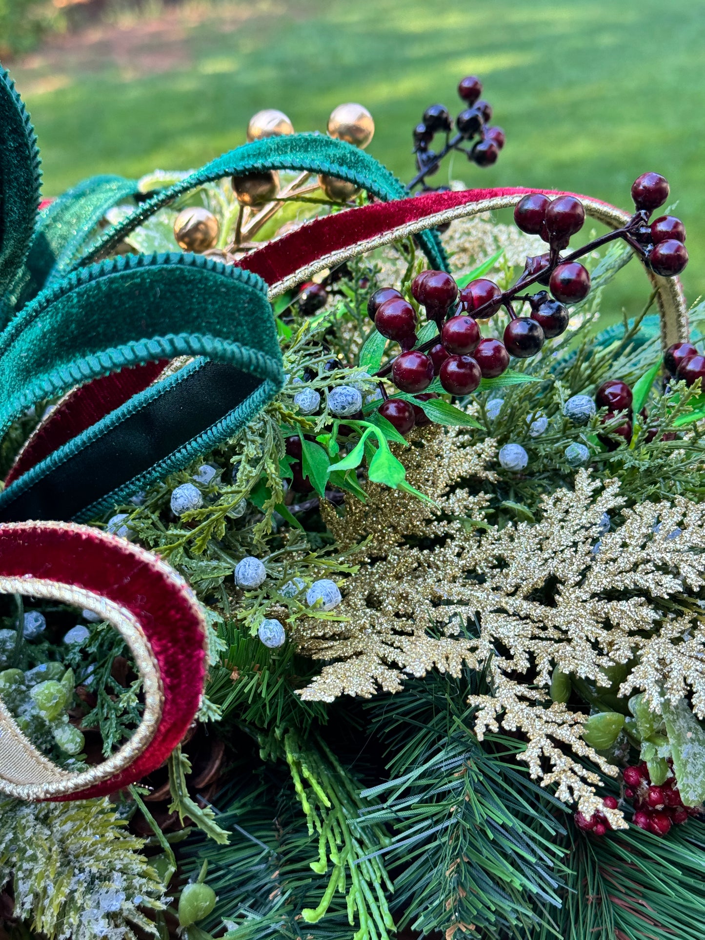 Winter Christmas Centerpiece