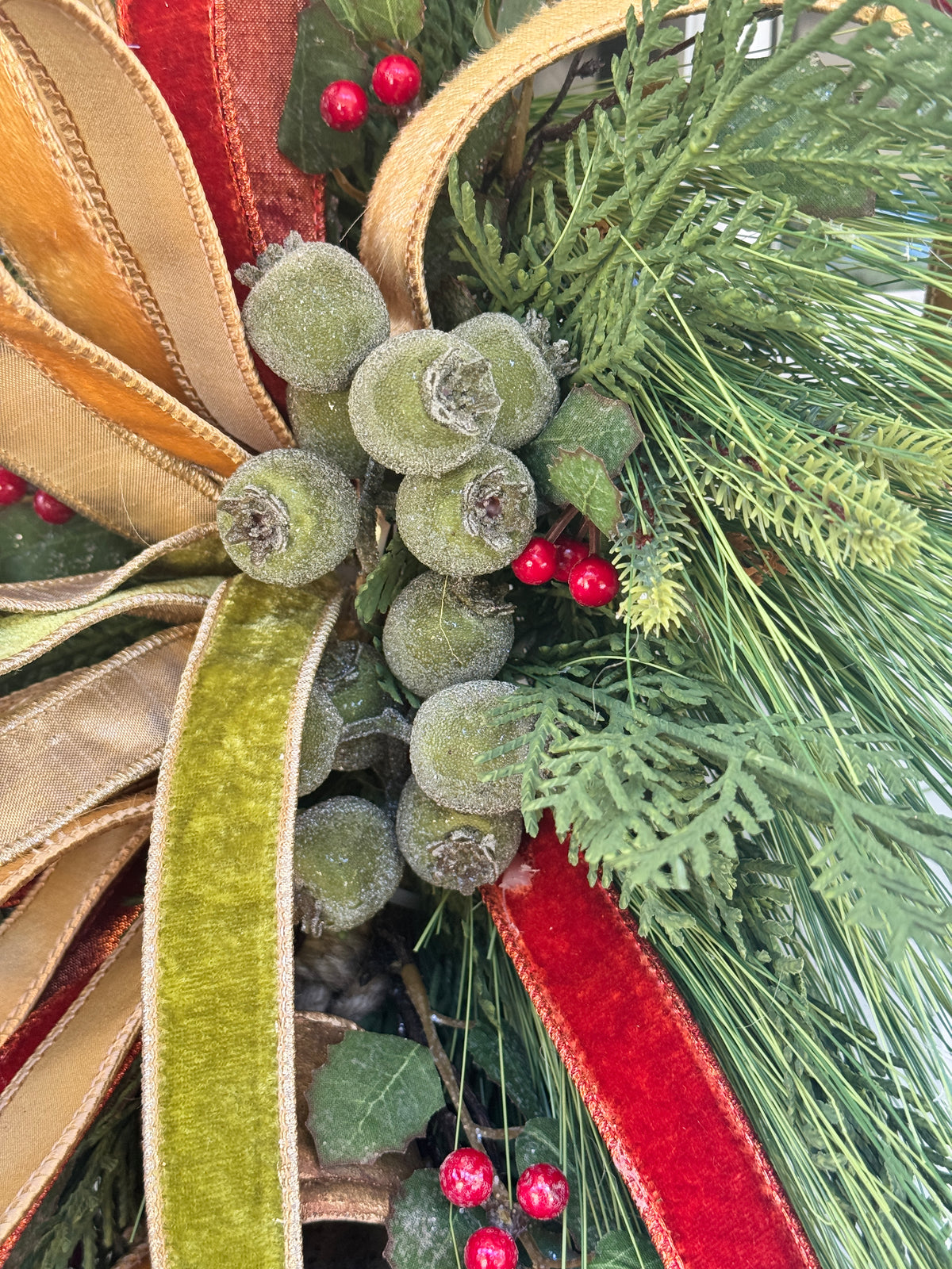 Long Needle Pine, Cedar & Holly Winter Wreath