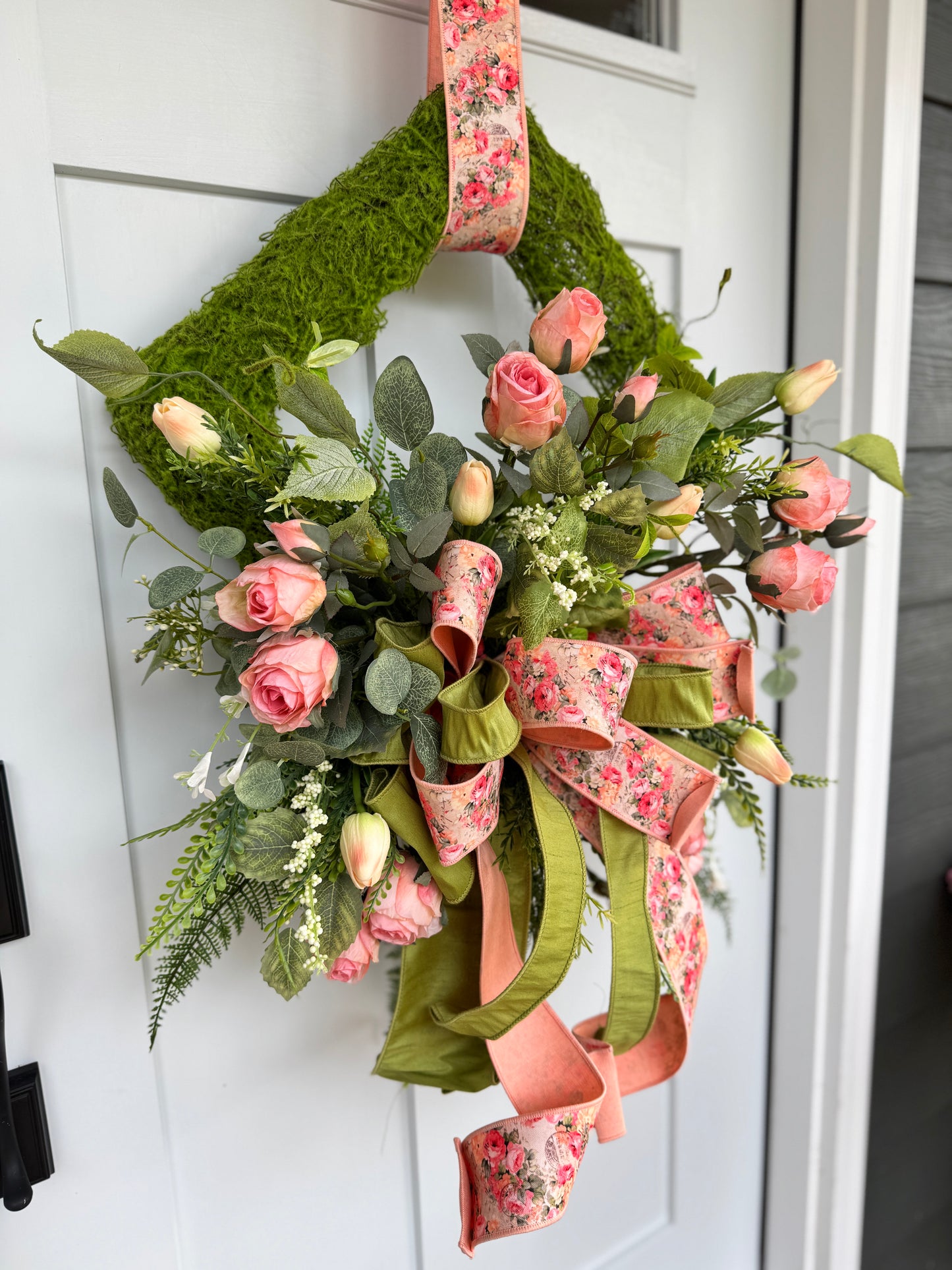 Elegant Rose and Tulip Moss Wreath