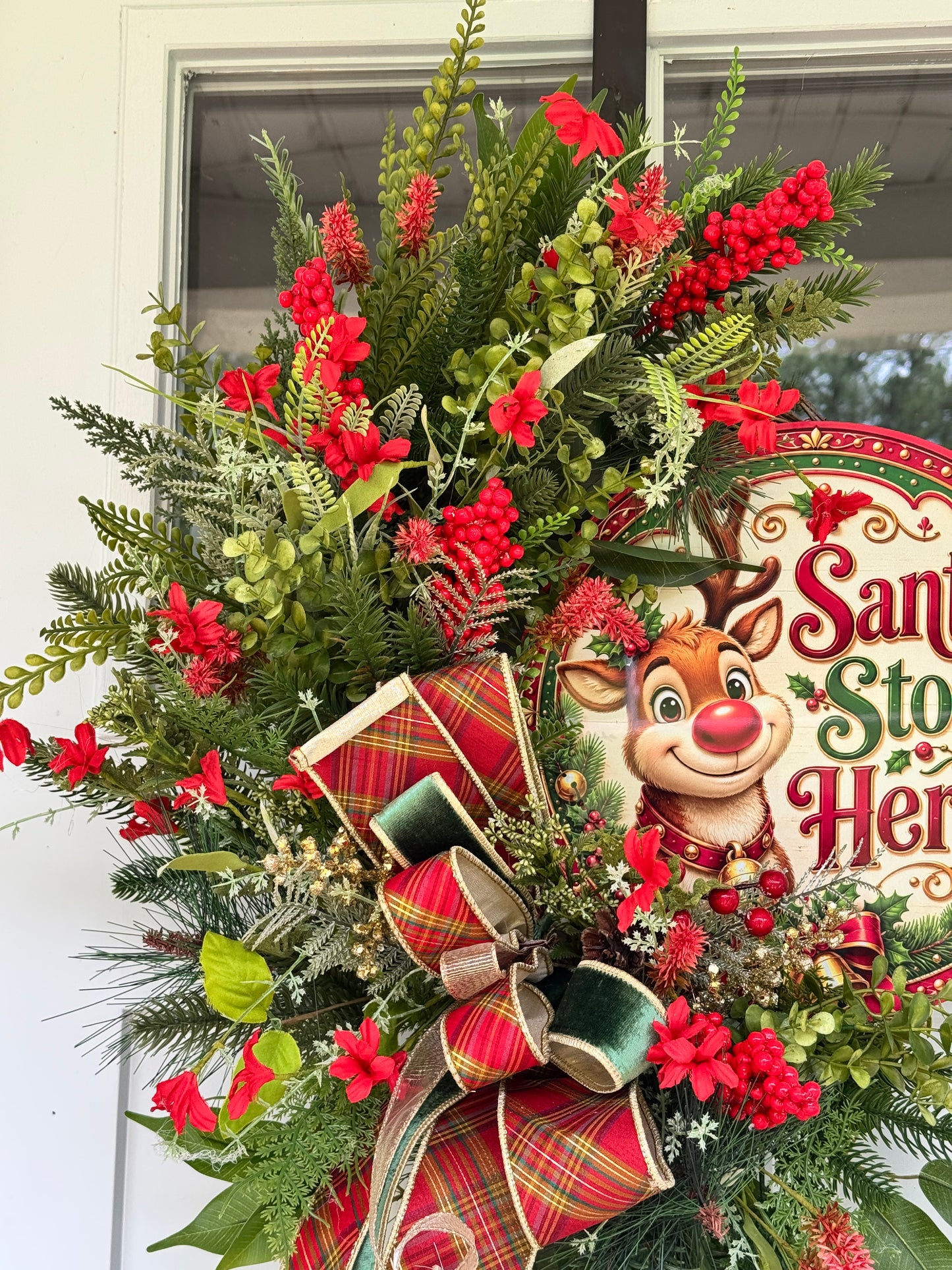 Santa Stops Here Wreath
