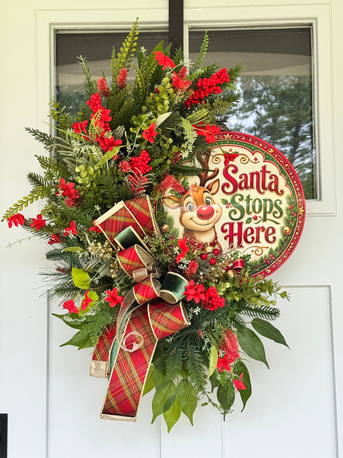 Santa Stops Here Wreath