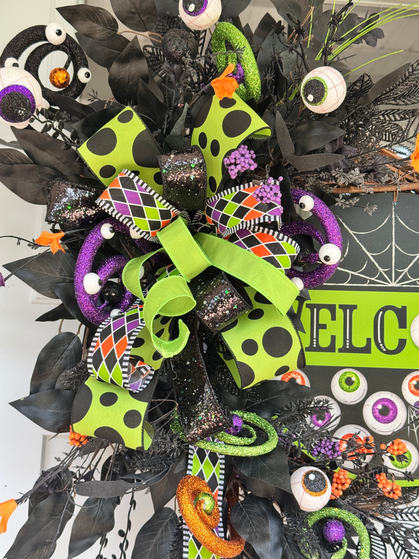 “Eye See You” Spooky Welcome Wreath