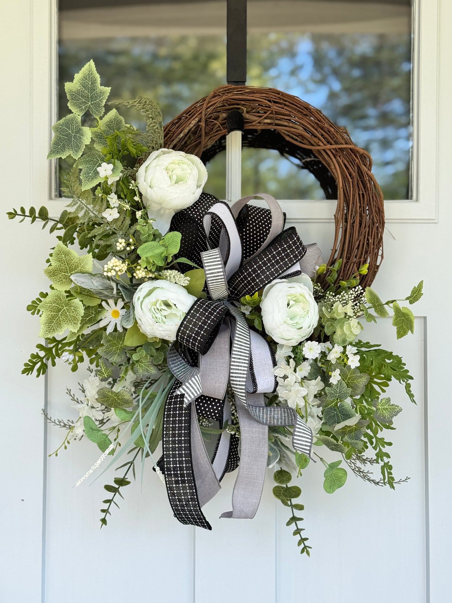 Enchanting Everyday White Grapevine Wreath
