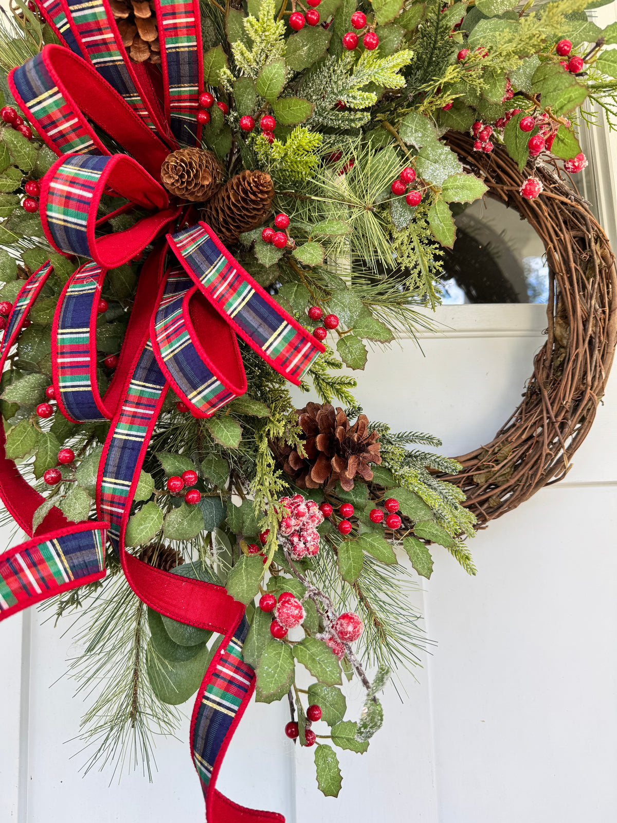 Nostalgic Winter Berry Wreath