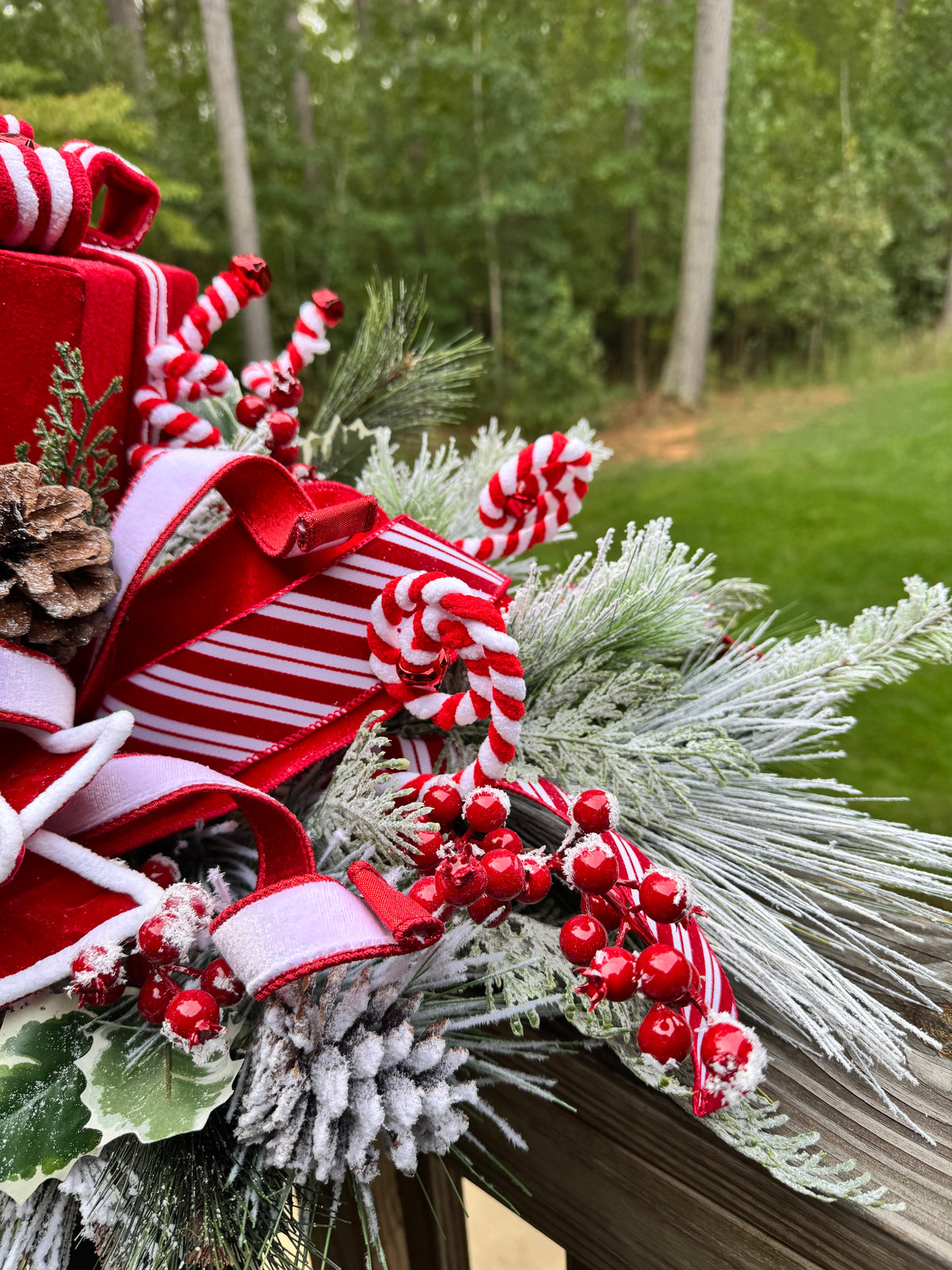 Red & White Peppermint Present Centerpiece