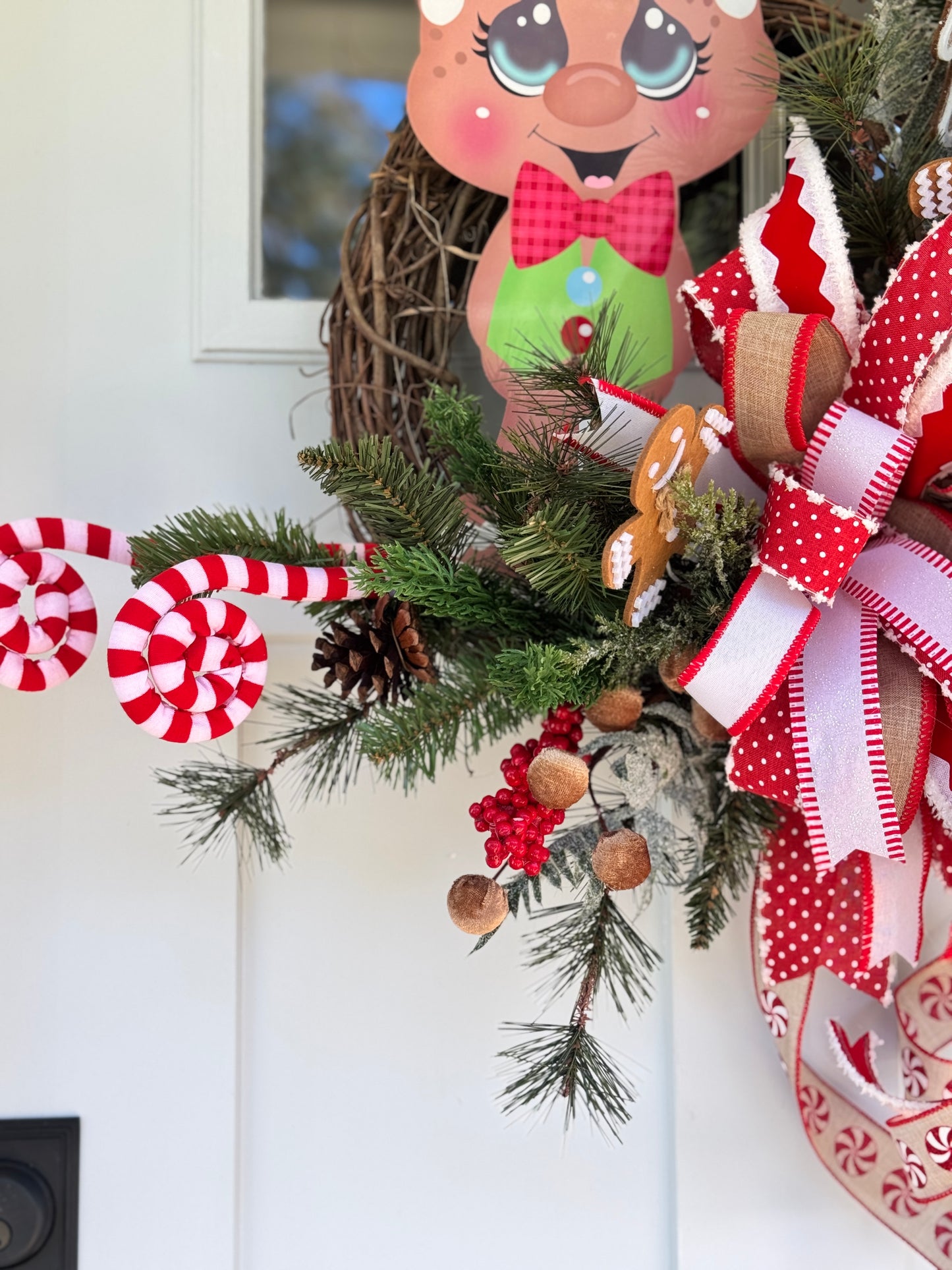 Gingerbread Boy Holiday Wreath