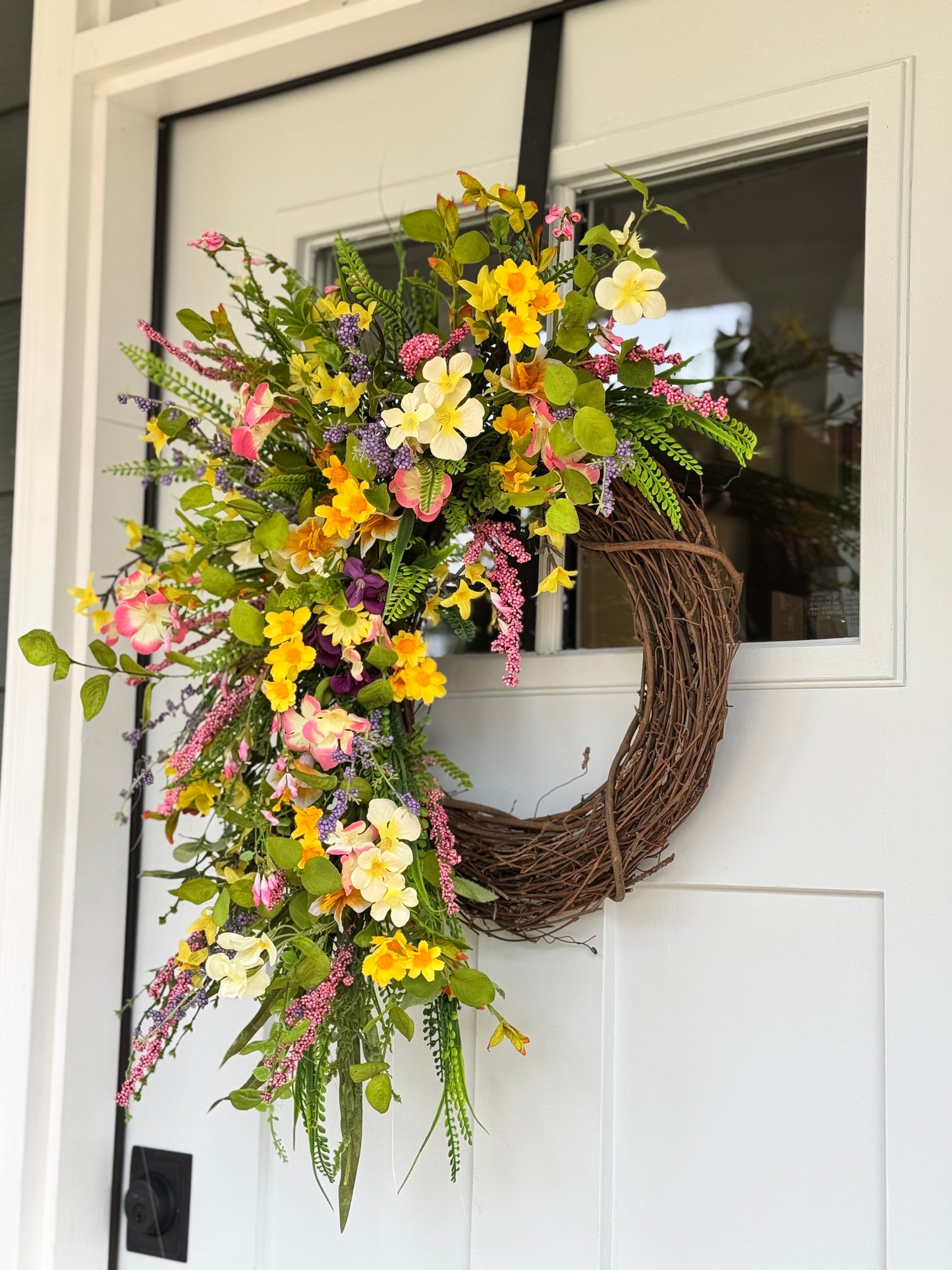 Vibrant Floral Wreath with Mixed Blooms