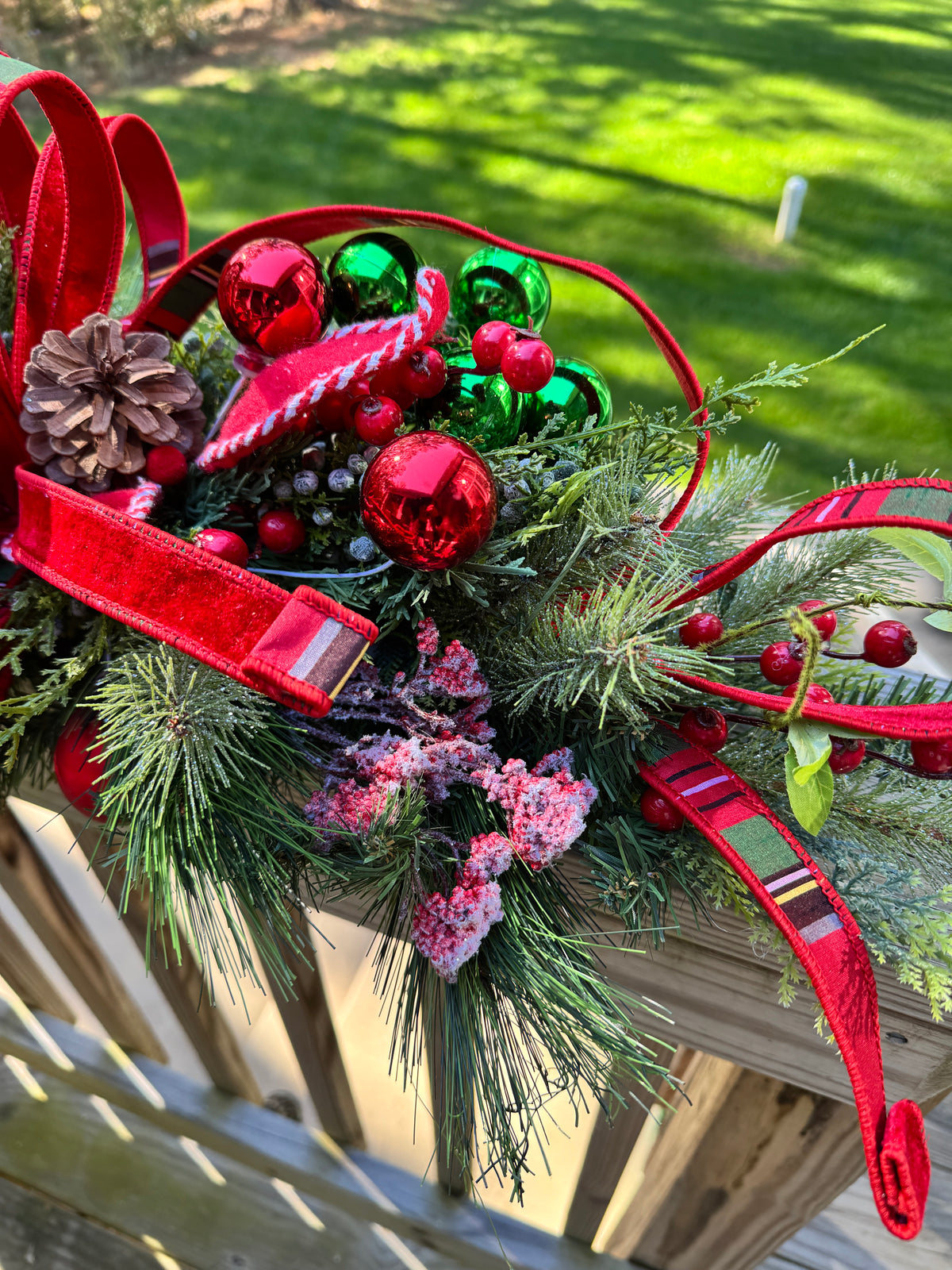 Christmas Pine Cedar Centerpiece Swag