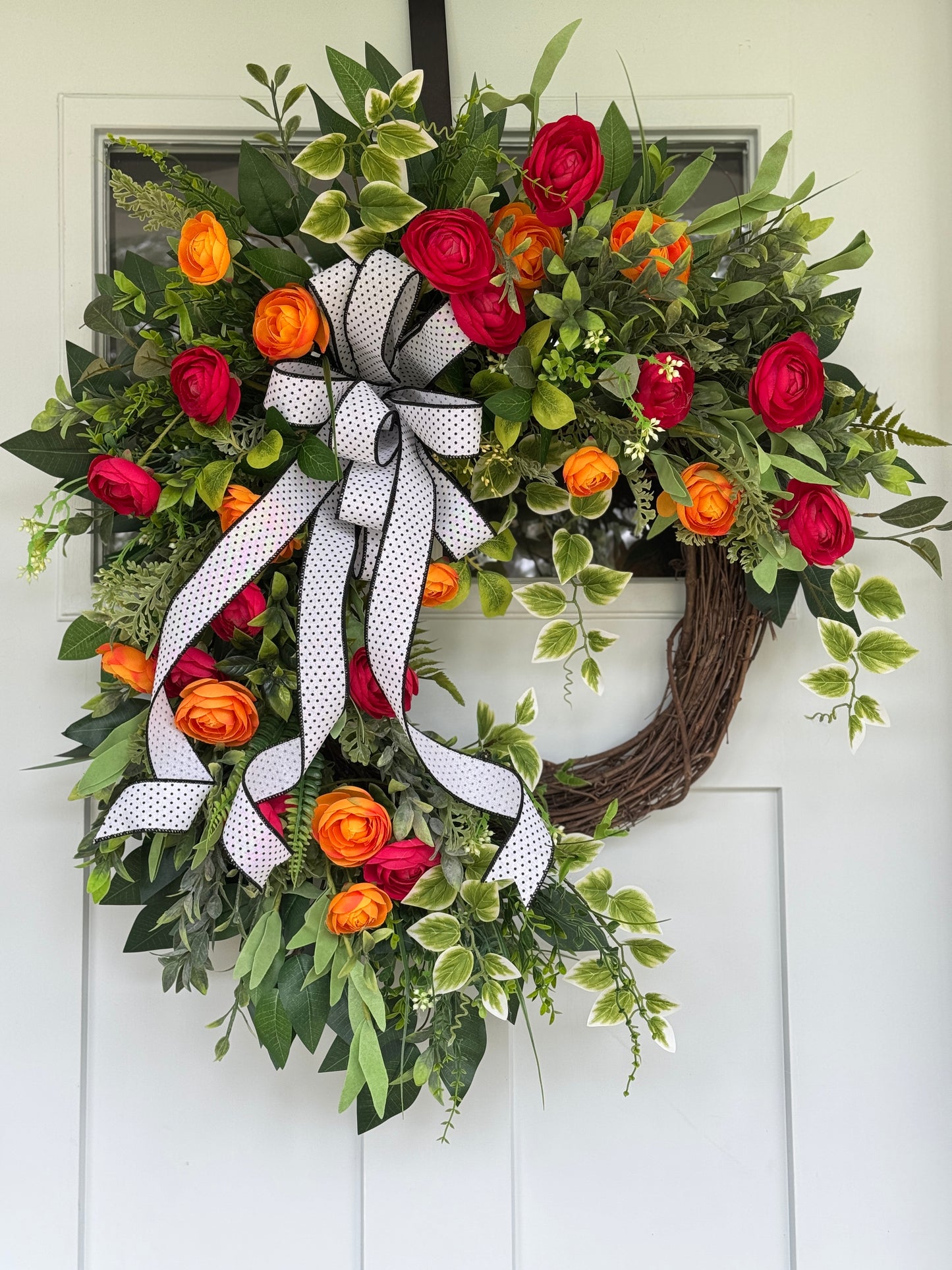 Vibrant Ranunculus Floral Wreath
